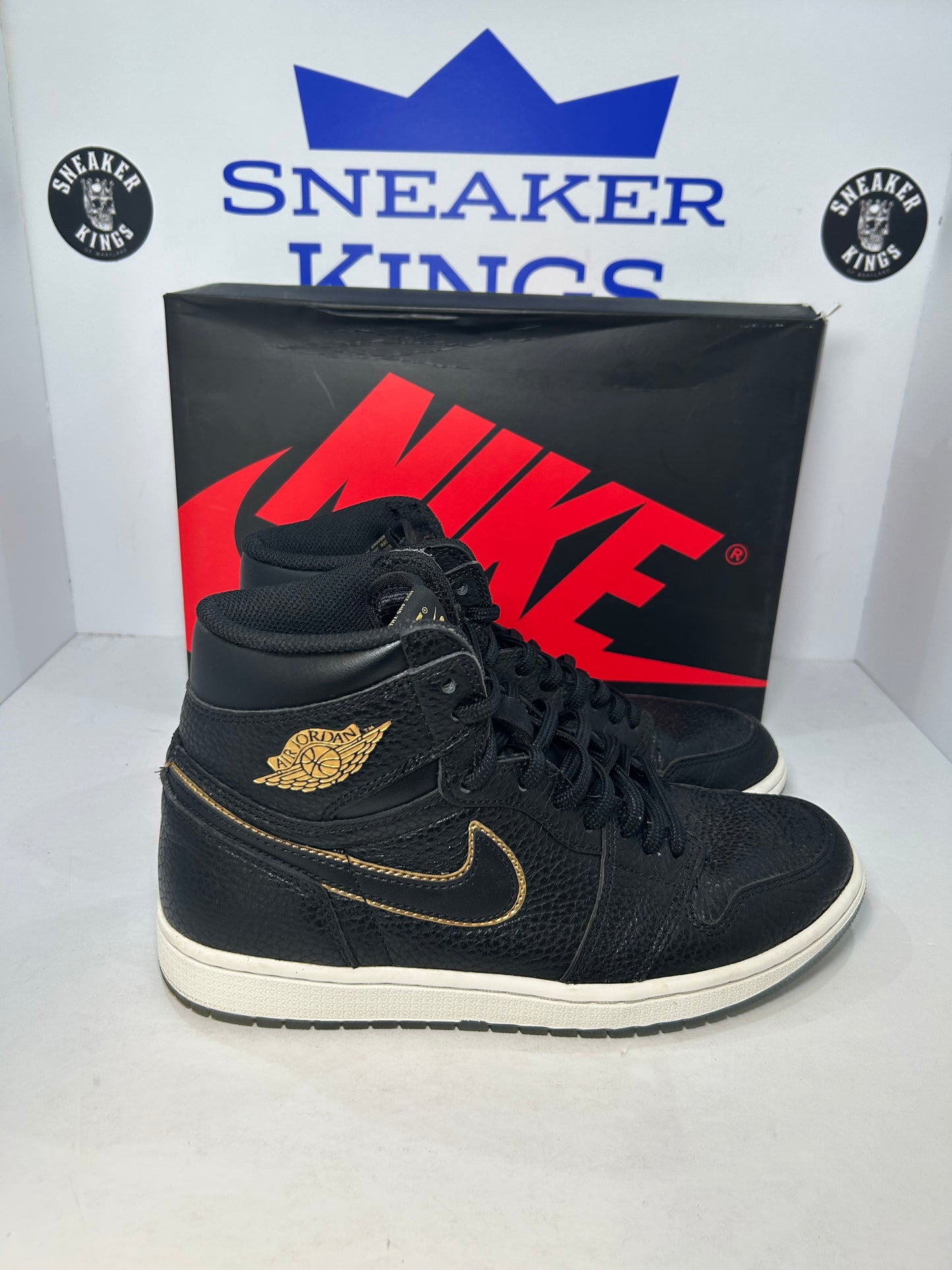 Air Jordan 1 Retro High OG City of Flight (Pre-Owned)