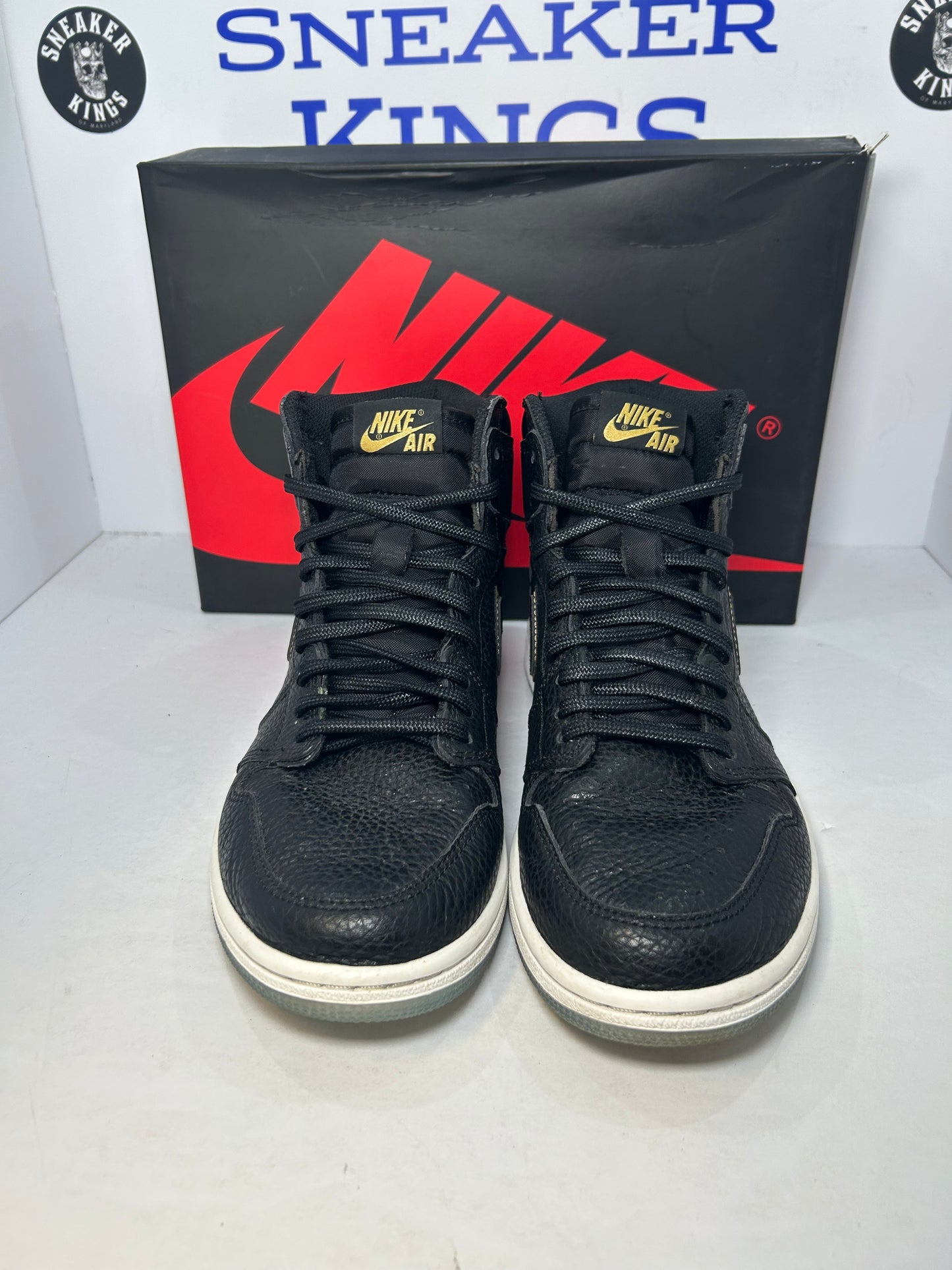 Air Jordan 1 Retro High OG City of Flight (Pre-Owned)
