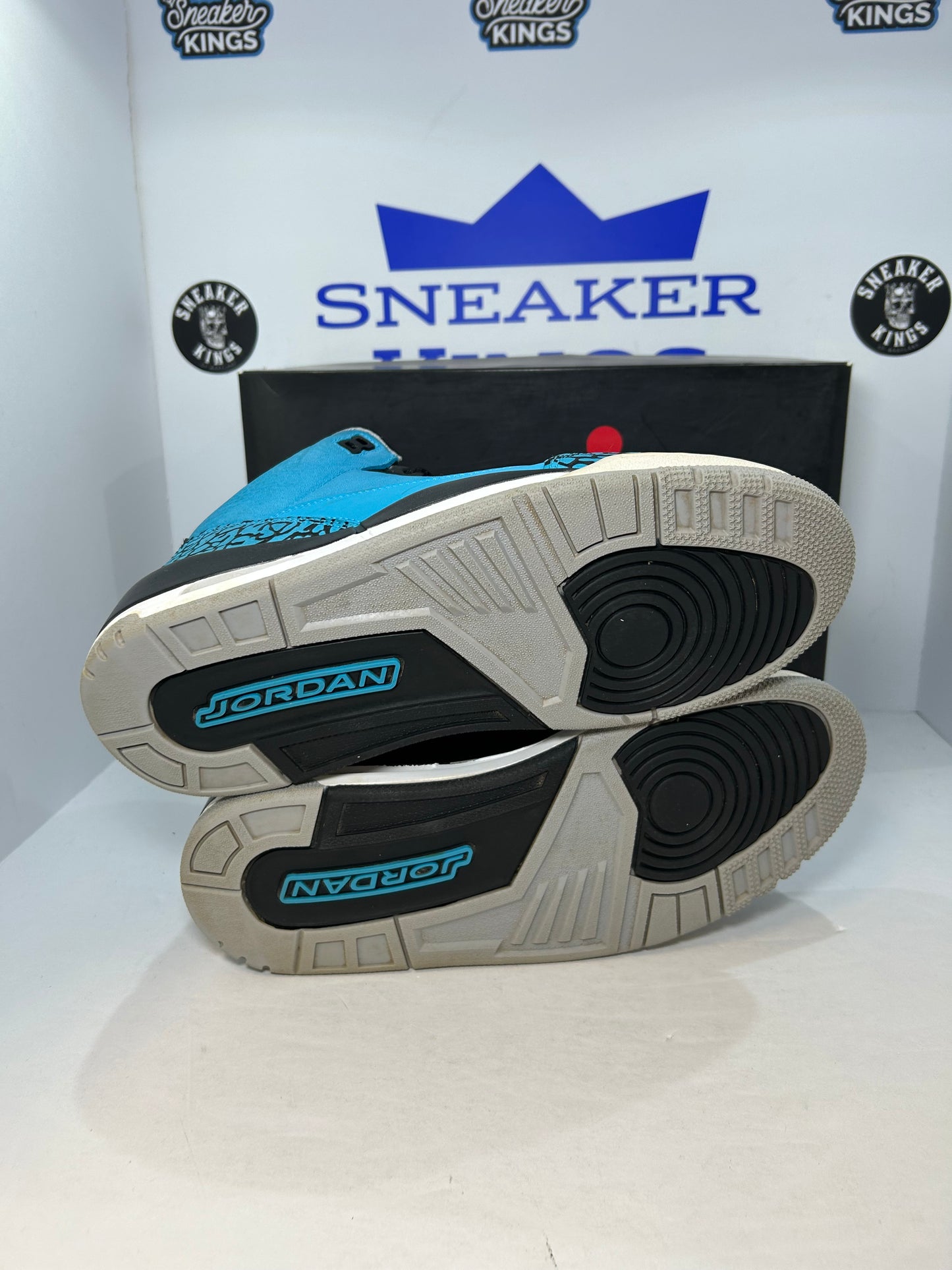 Air Jordan 3 Retro Powder Blue (Pre-Owned)