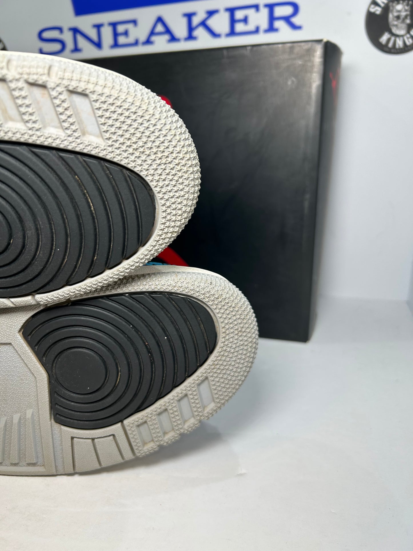 Air Jordan 3 Retro Powder Blue (Pre-Owned)