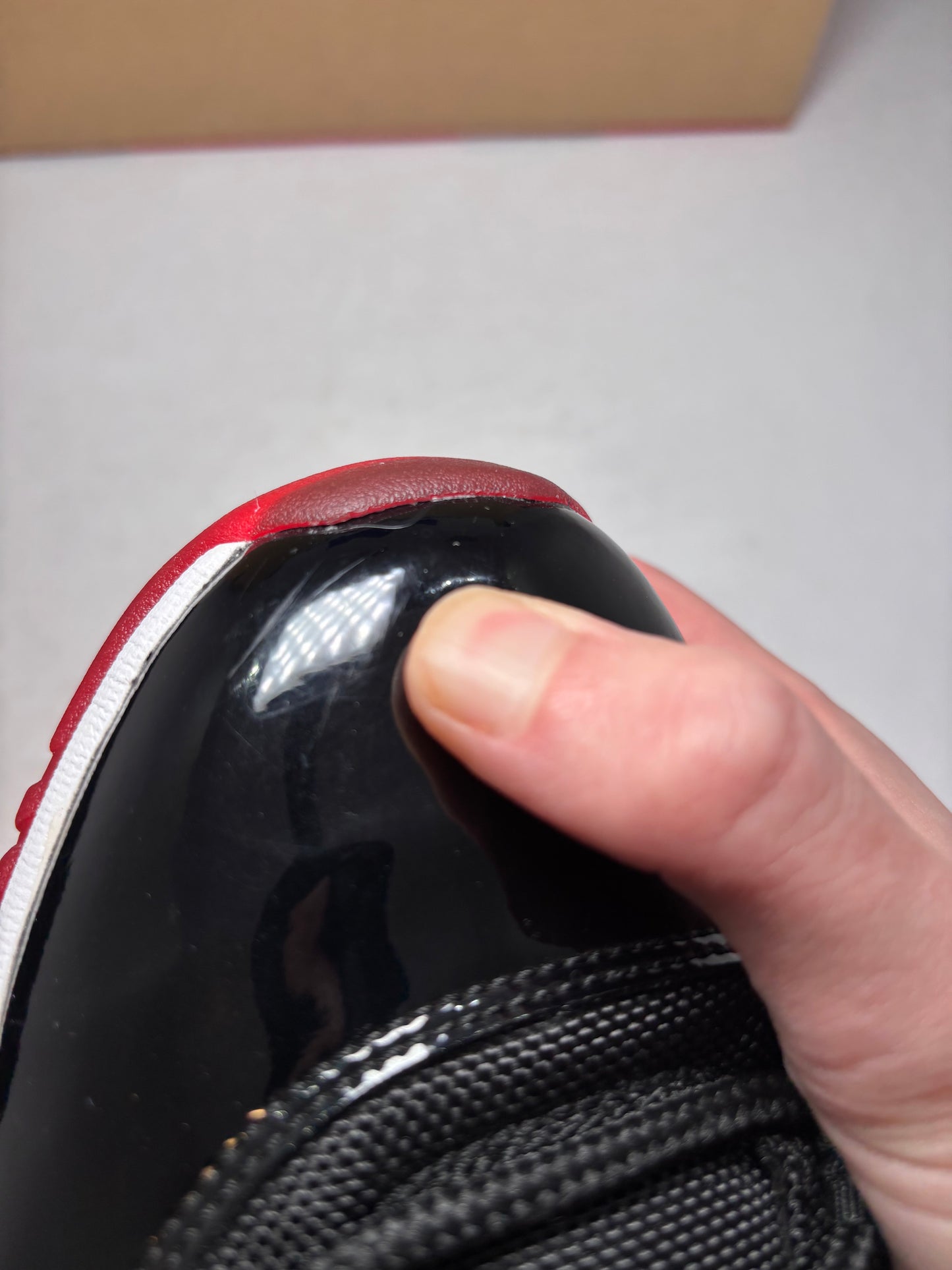 Air Jordan 11 Retro Bred 2012 (Pre-Owned)