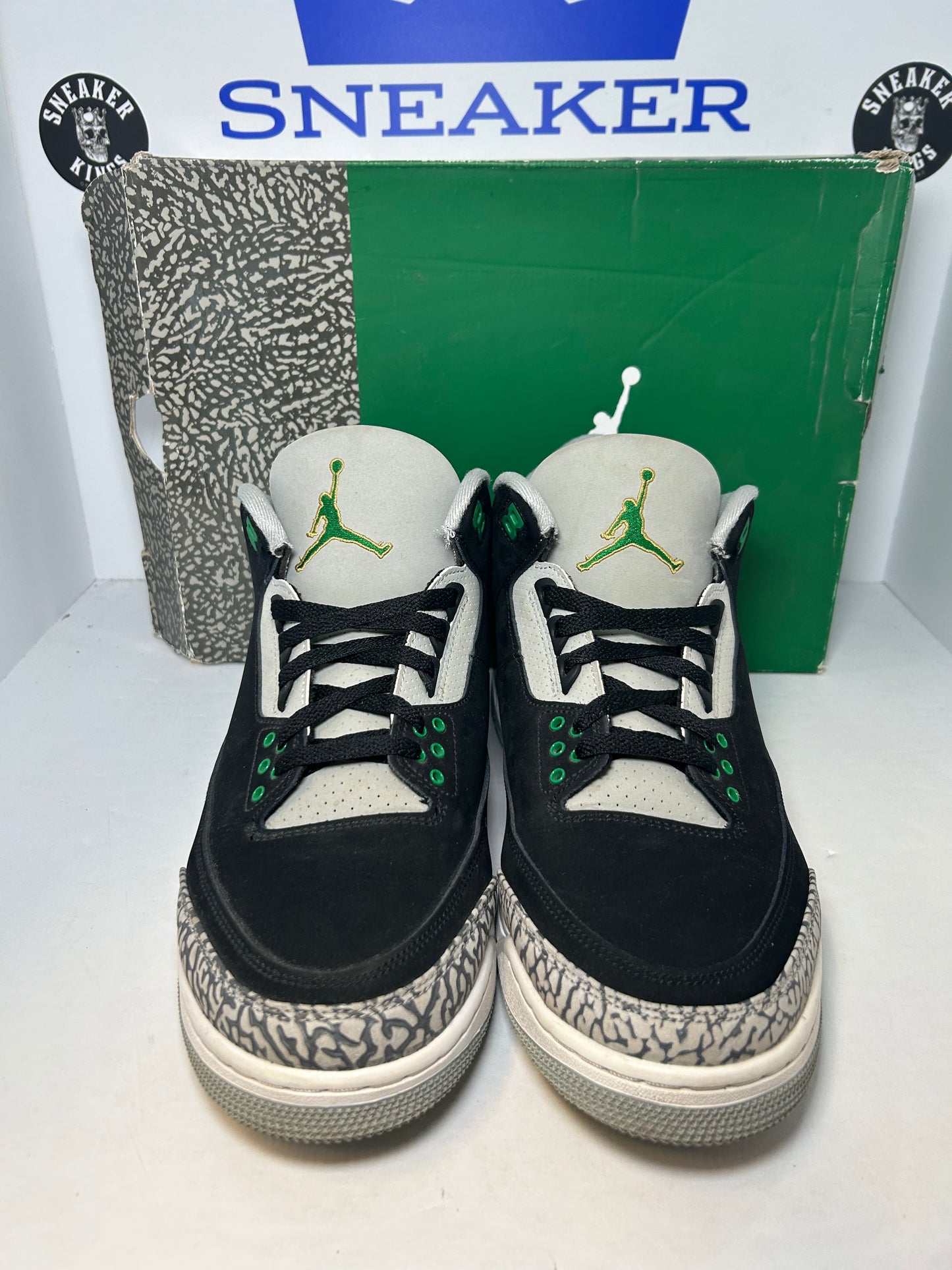 Air Jordan 3 Retro Pine Green (Pre-Owned)
