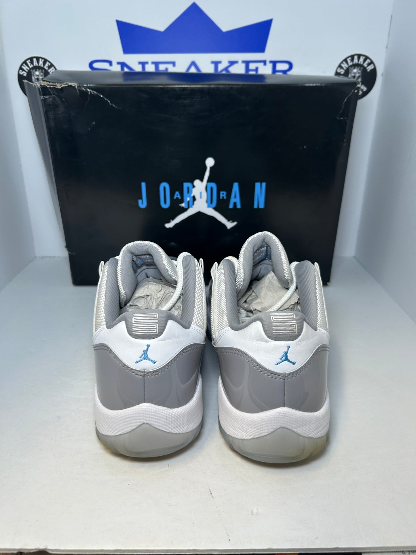 Air Jordan 11 Retro Low Cement Grey (Pre-Owned)
