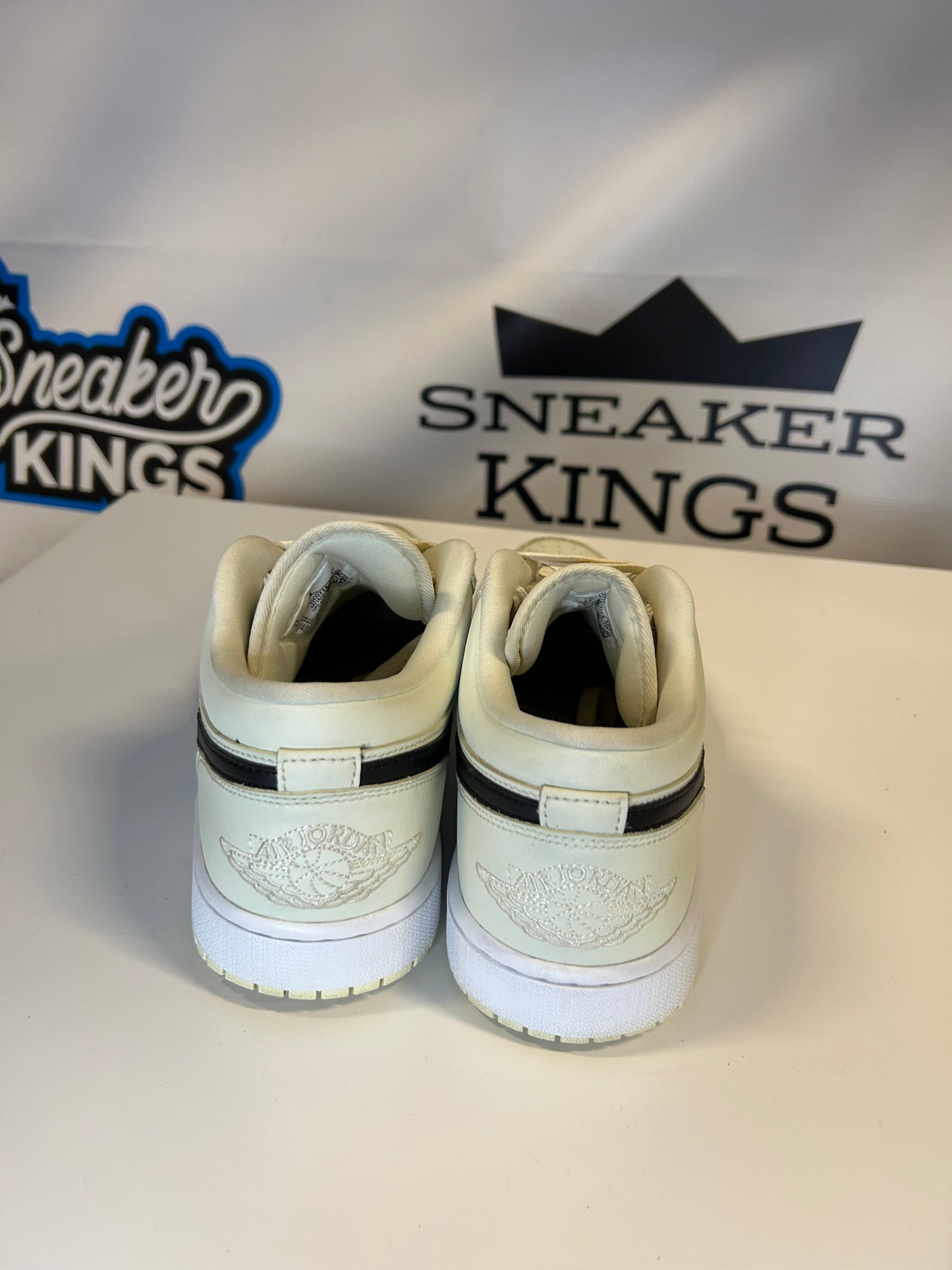 Air Jordan 1 Low Coconut Milk (W) (Pre-Owned)