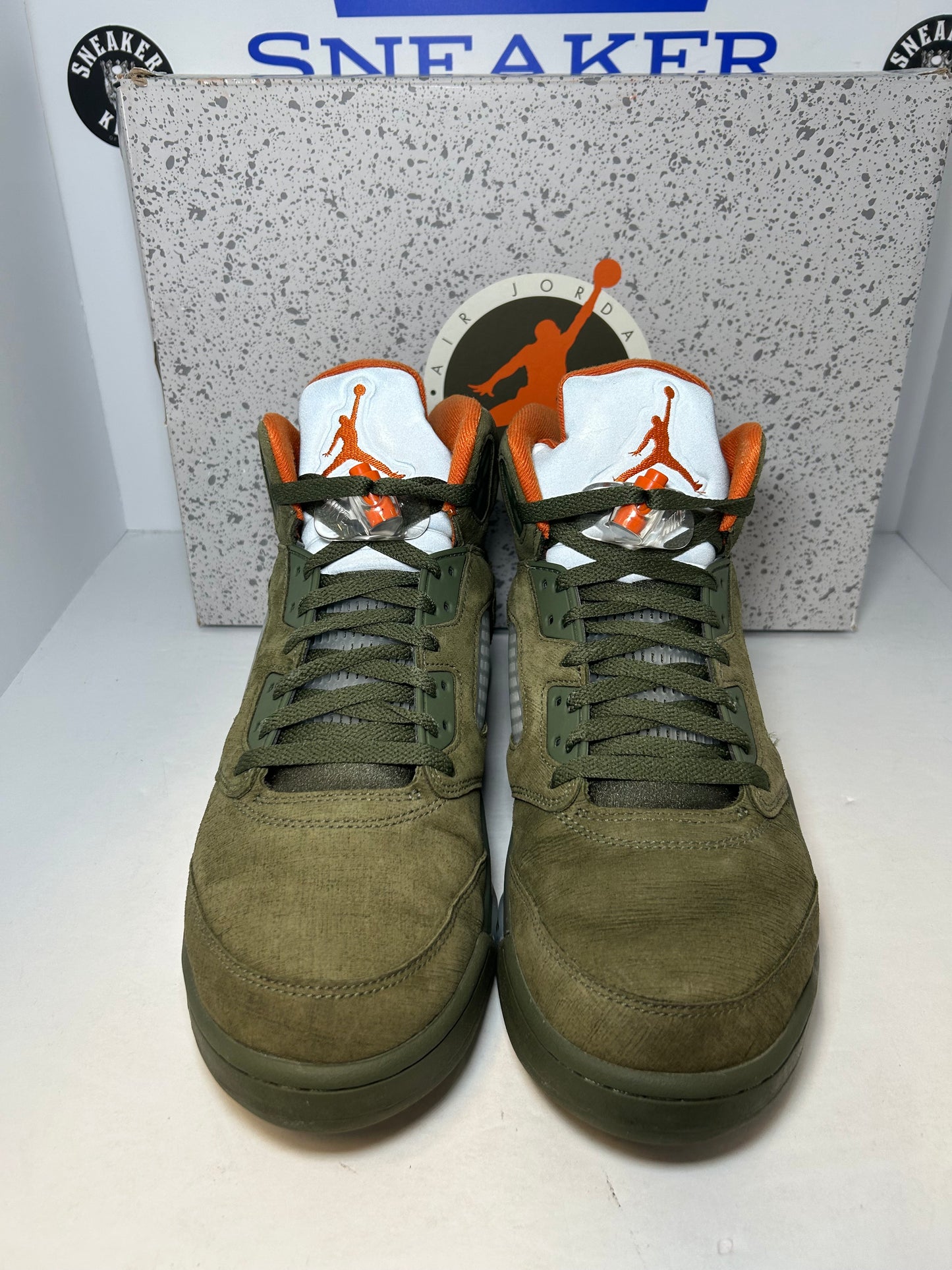 Air Jordan 5 Retro Olive (Pre-Owned)