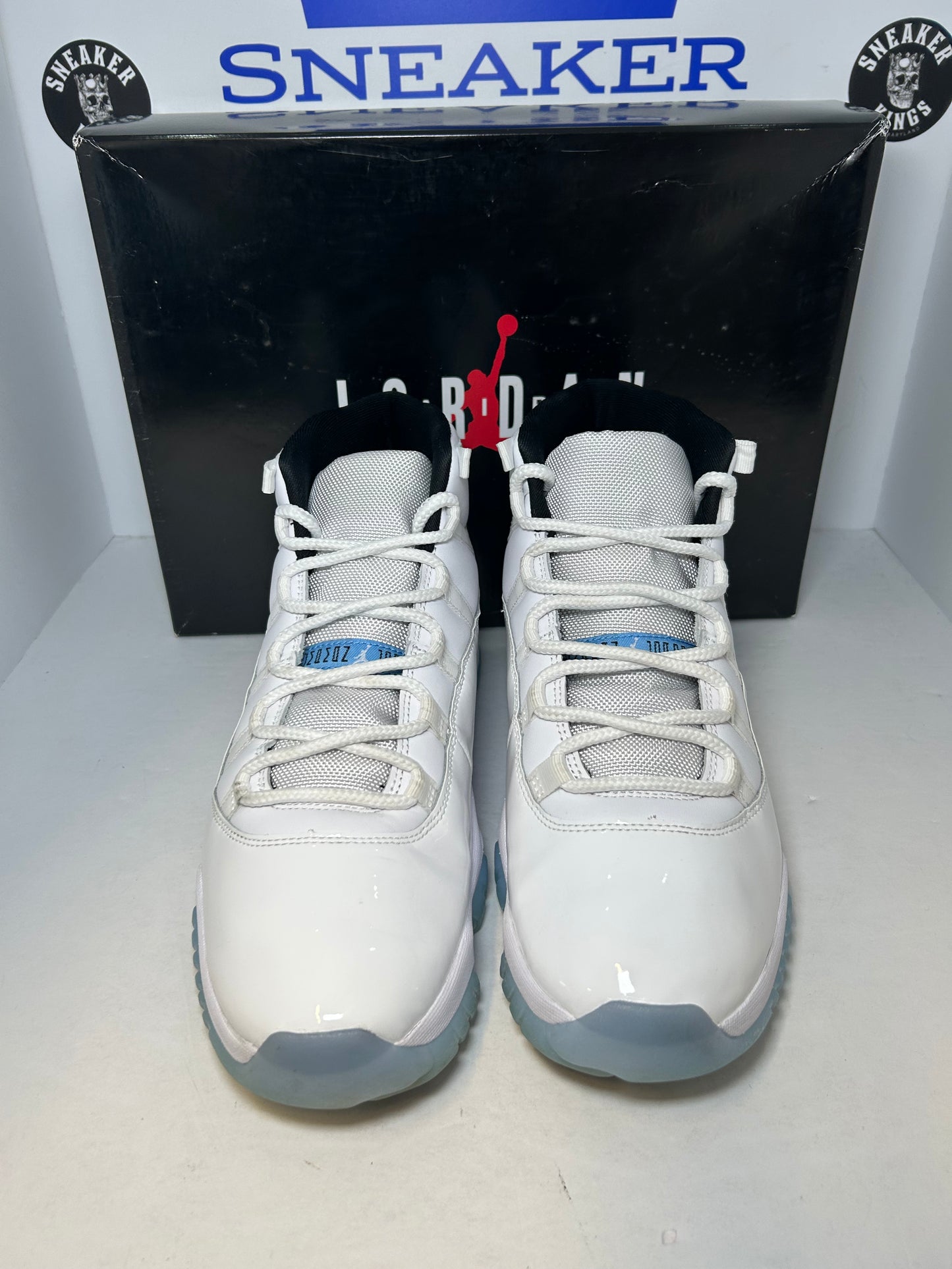 Air Jordan 11 Retro Legend Blue (Pre-Owned)