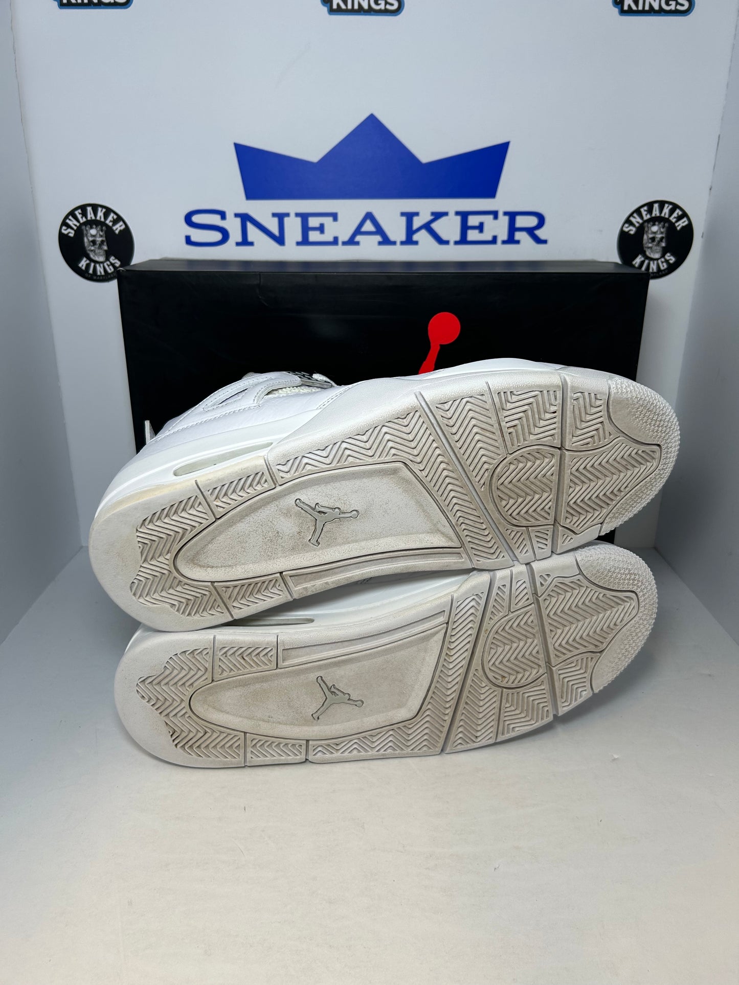 Air Jordan 4 Retro Pure Money Triple White