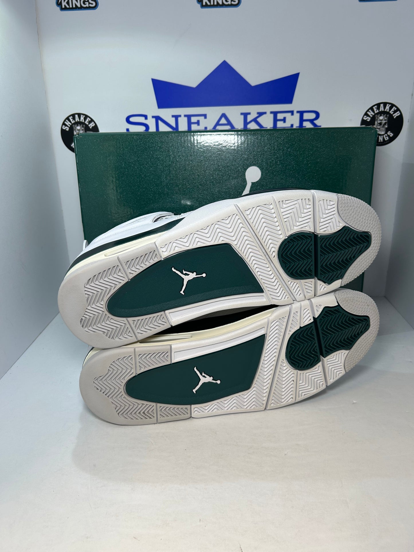 Air Jordan 4 Retro Oxidized Green (Pre-Owned)
