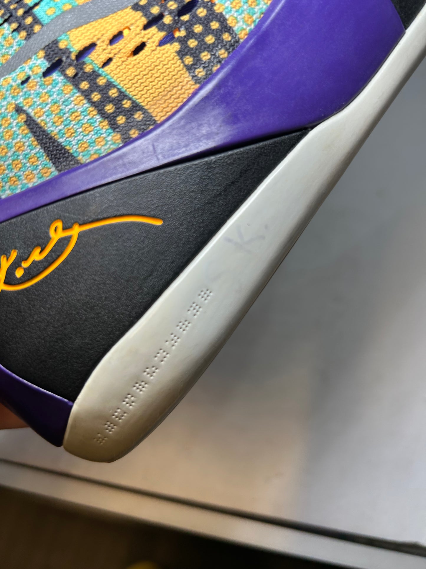 Nike Kobe 9 Low EM Pop Art (Pre-Owned)