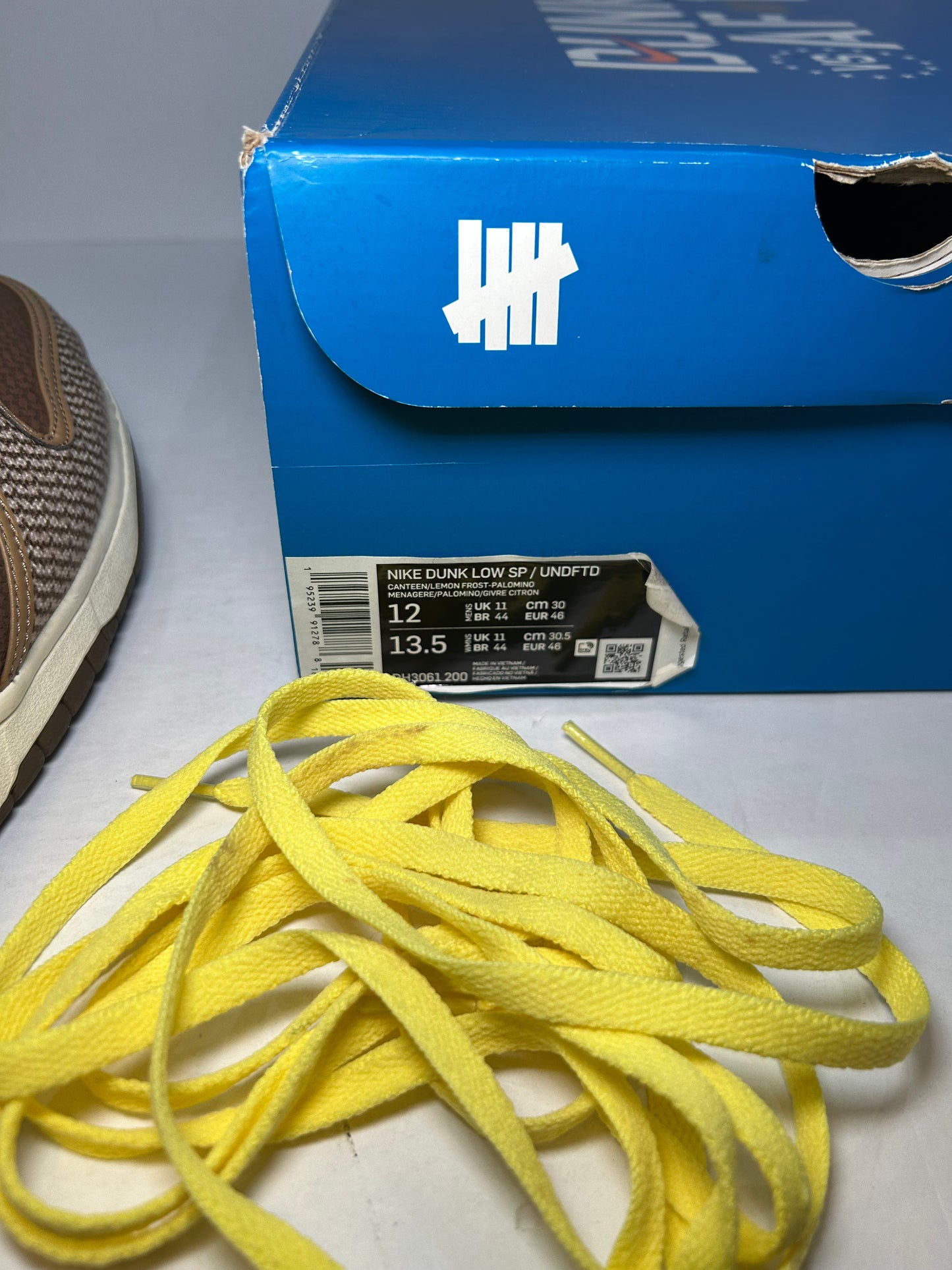 Nike Dunk Low SP Undefeated-Canteen (Pre-Owned)