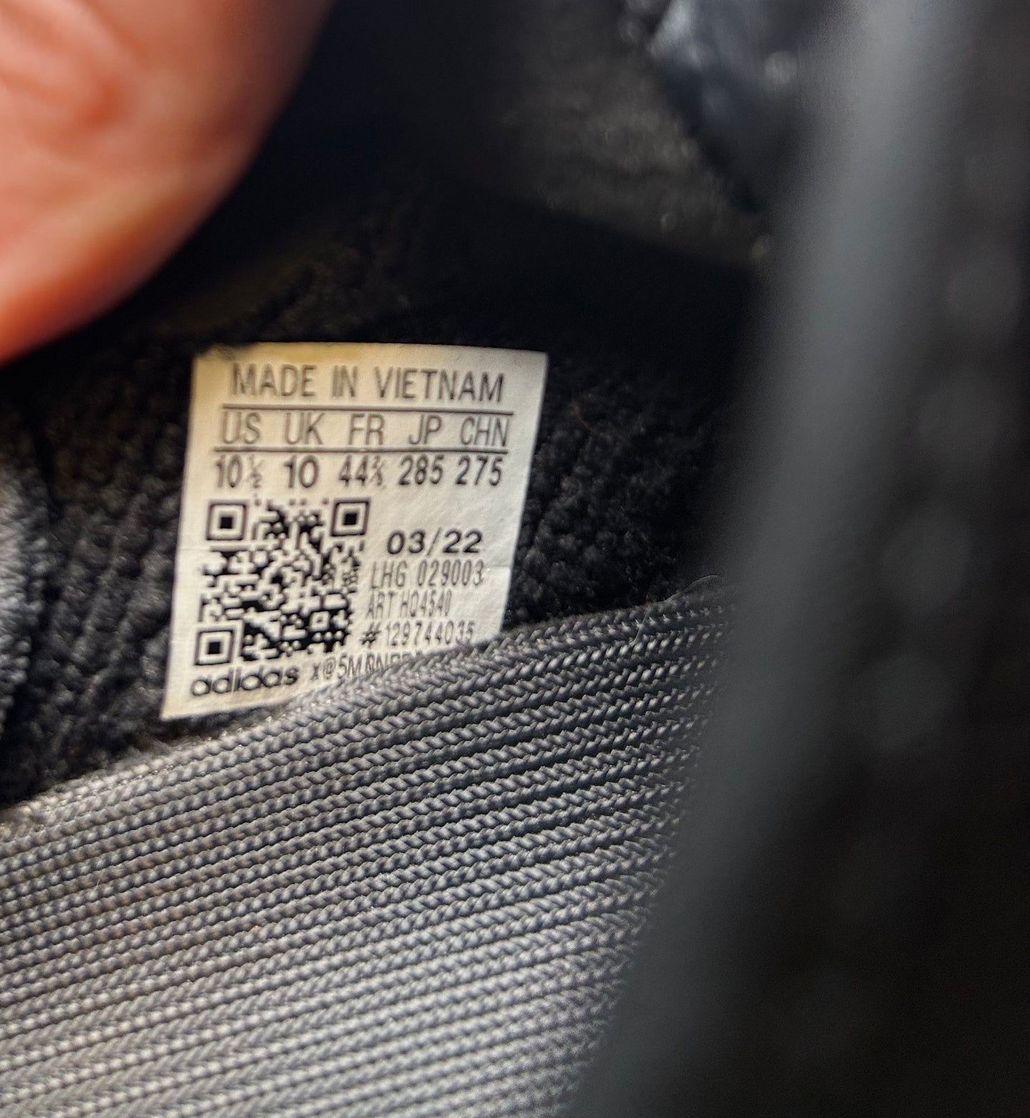 Adidas Yeezy Boost 350 V2 Onyx (Pre-Owned)