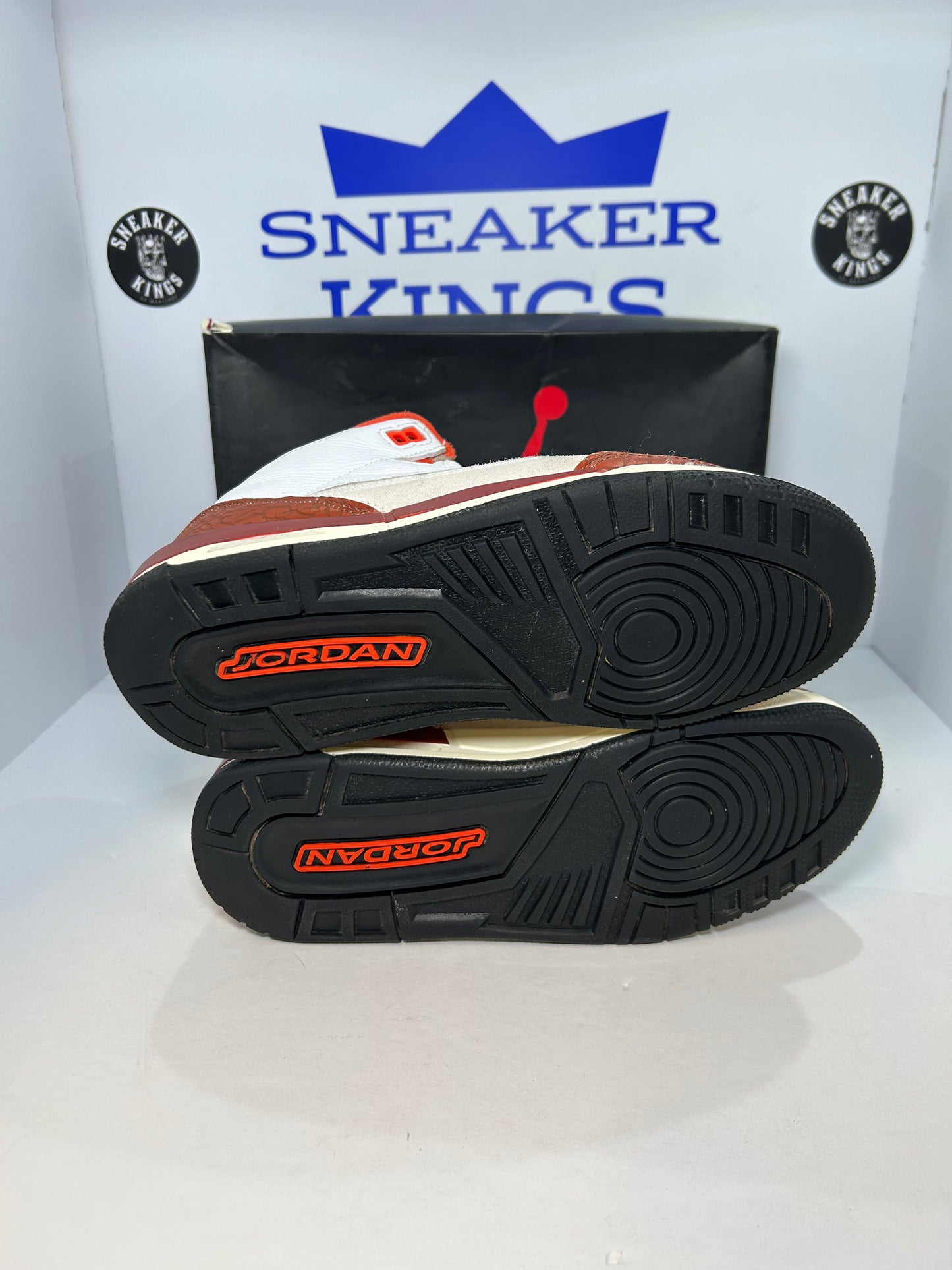 Air Jordan 3 Retro SE Dunk on Mars (Pre-Owned)