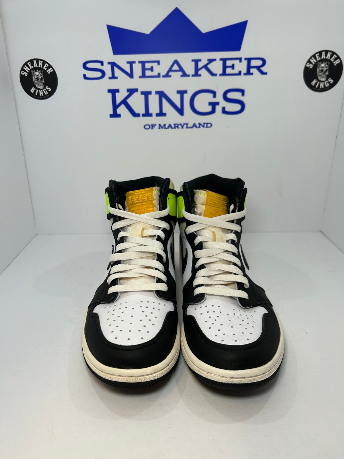 Air Jordan 1 Retro High OG Gold Volt (Pre-Owned)