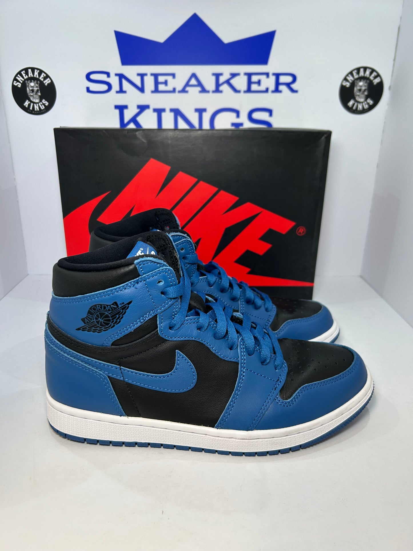 Air Jordan 1 Retro High OG Dark Marina Blue (Pre-Owned)