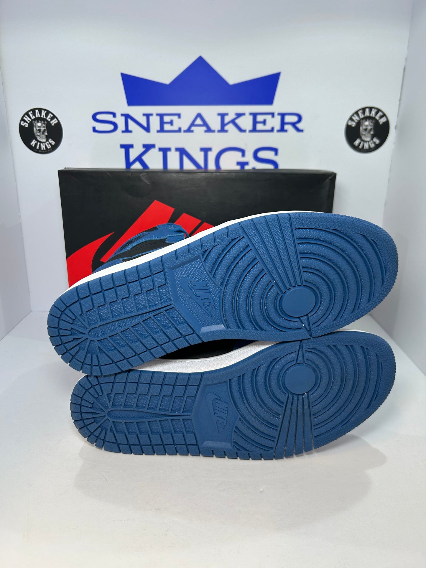 Air Jordan 1 Retro High OG Dark Marina Blue (Pre-Owned)