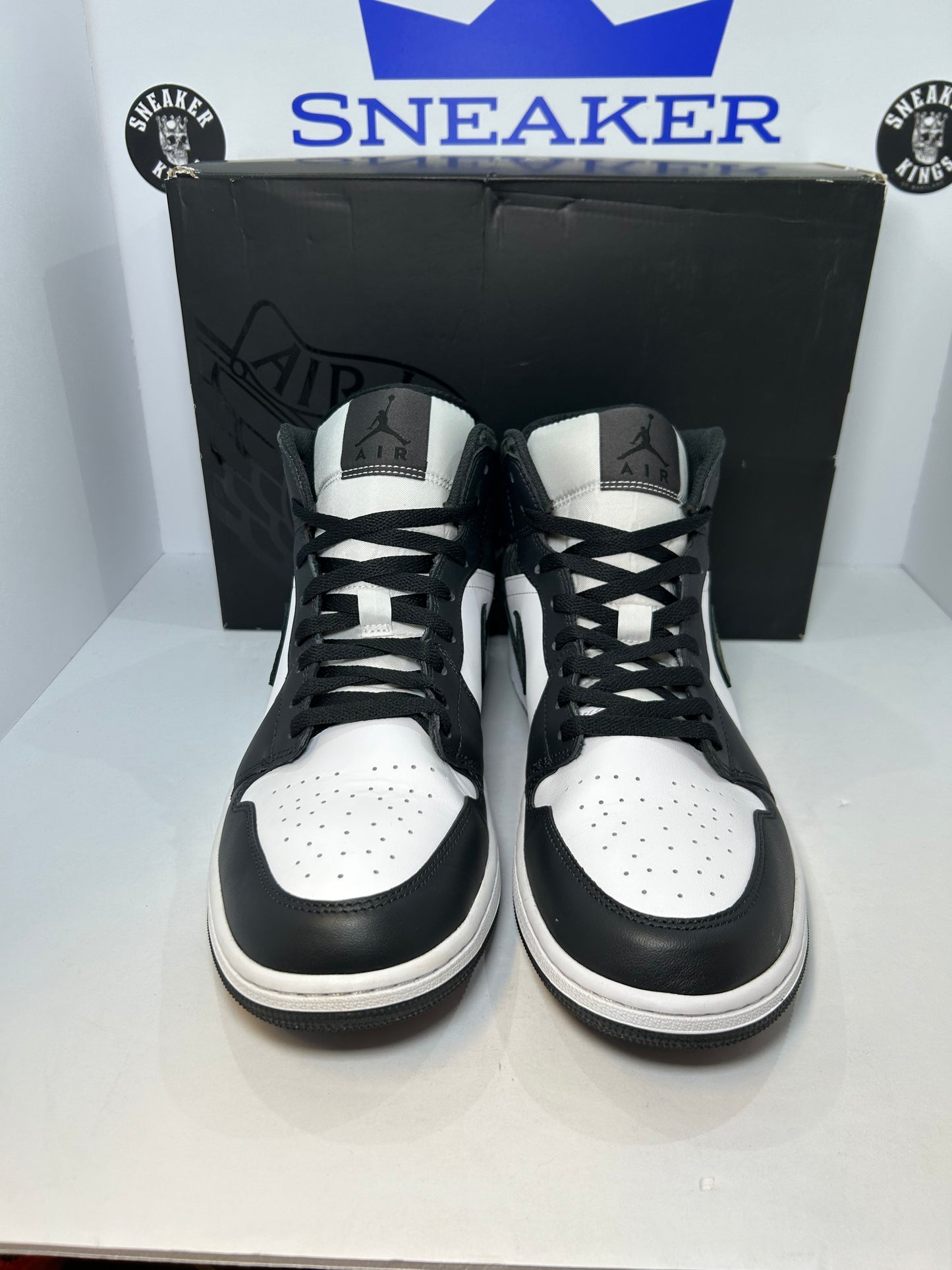 Air Jordan 1 Mid SE Panda Elephant (Pre-Owned)