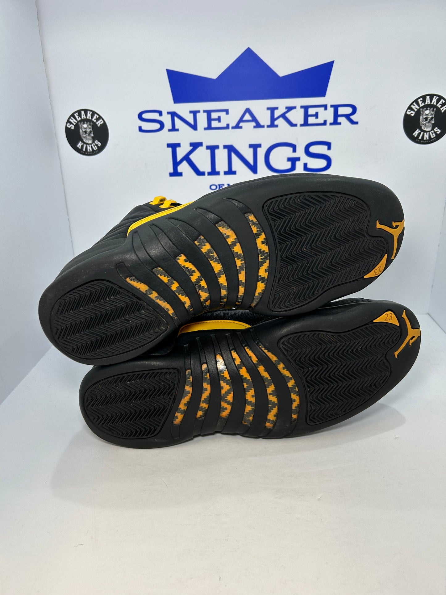 Air Jordan 12 Retro Black Taxi (Pre-Owned)