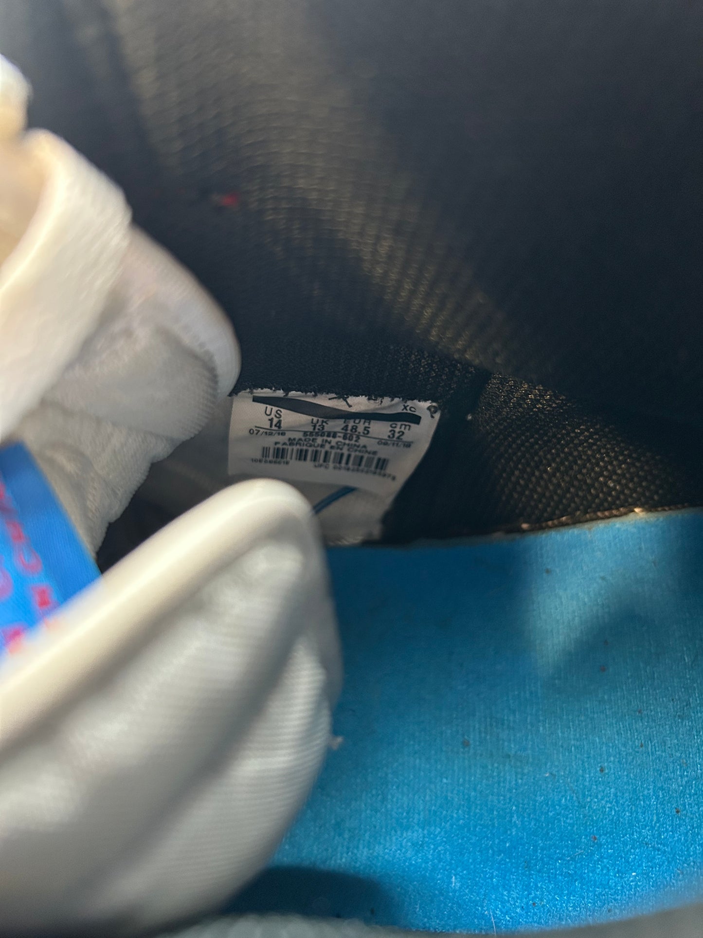 Air Jordan 1 Retro High OG Spider-Man Origin Story (Pre-Owned)