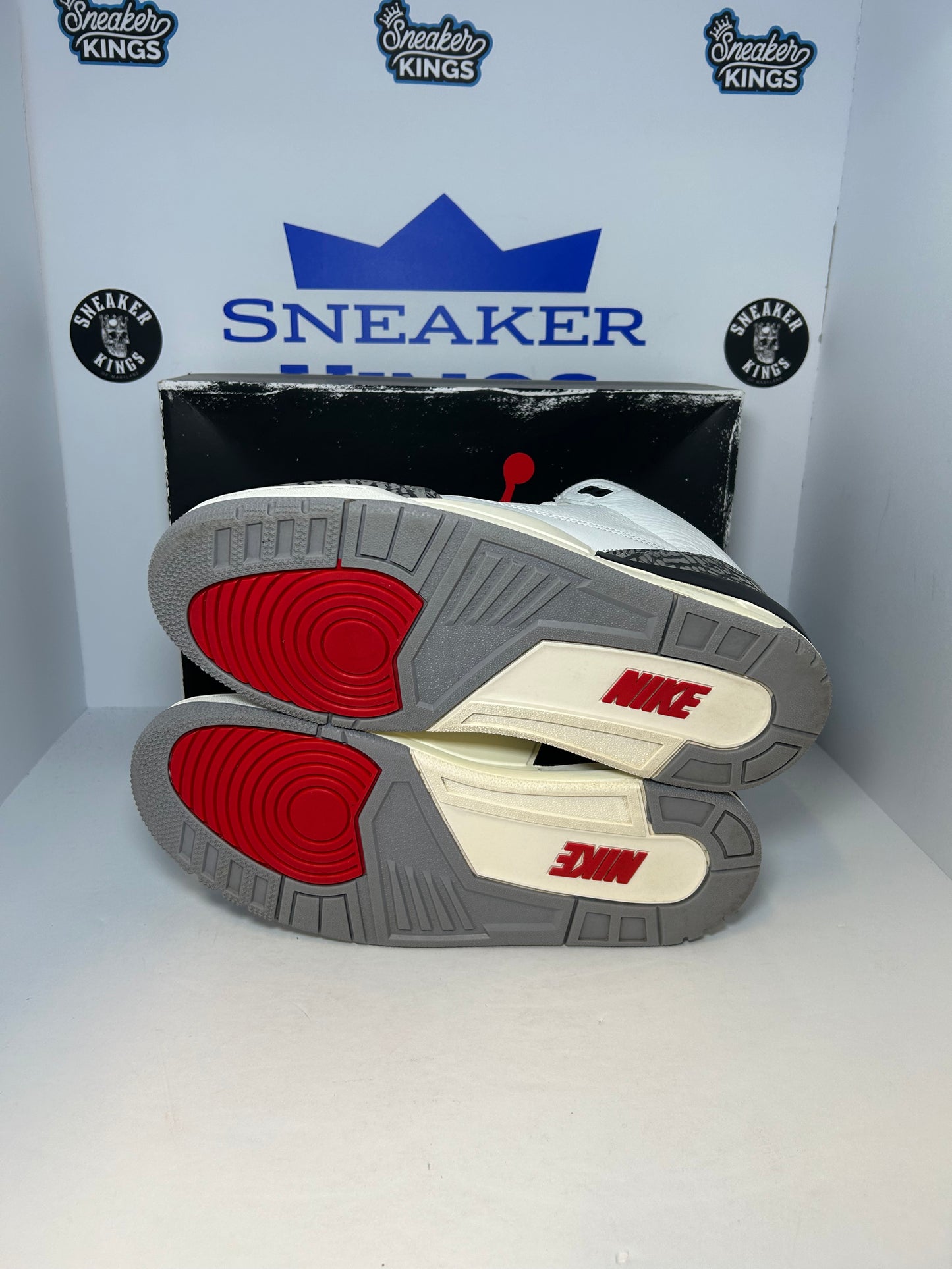 Air Jordan 3 Retro White Cement Reimagined (Pre-Owned)