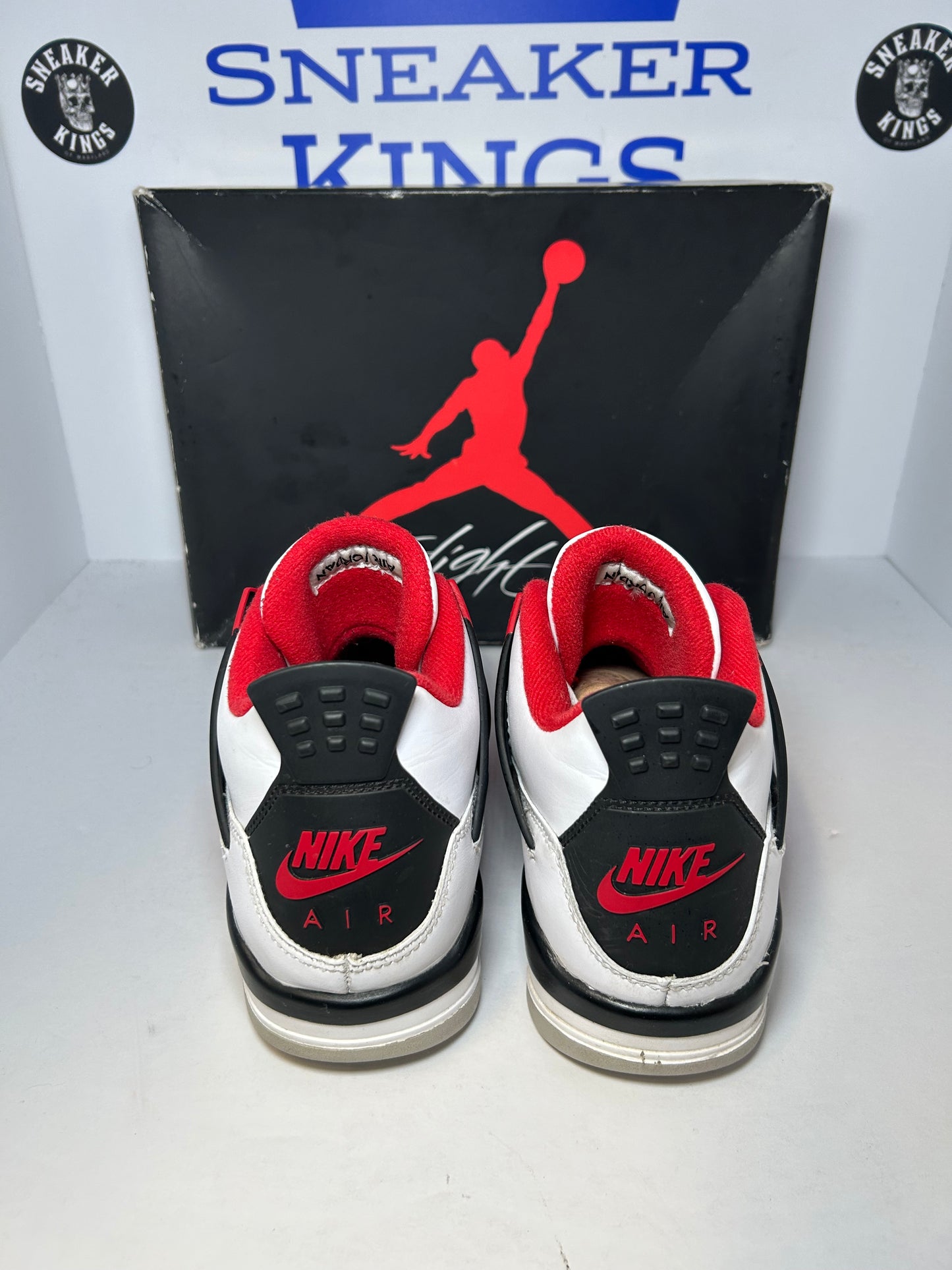 Air Jordan 4 Retro GS Fire Red (Pre-Owned)