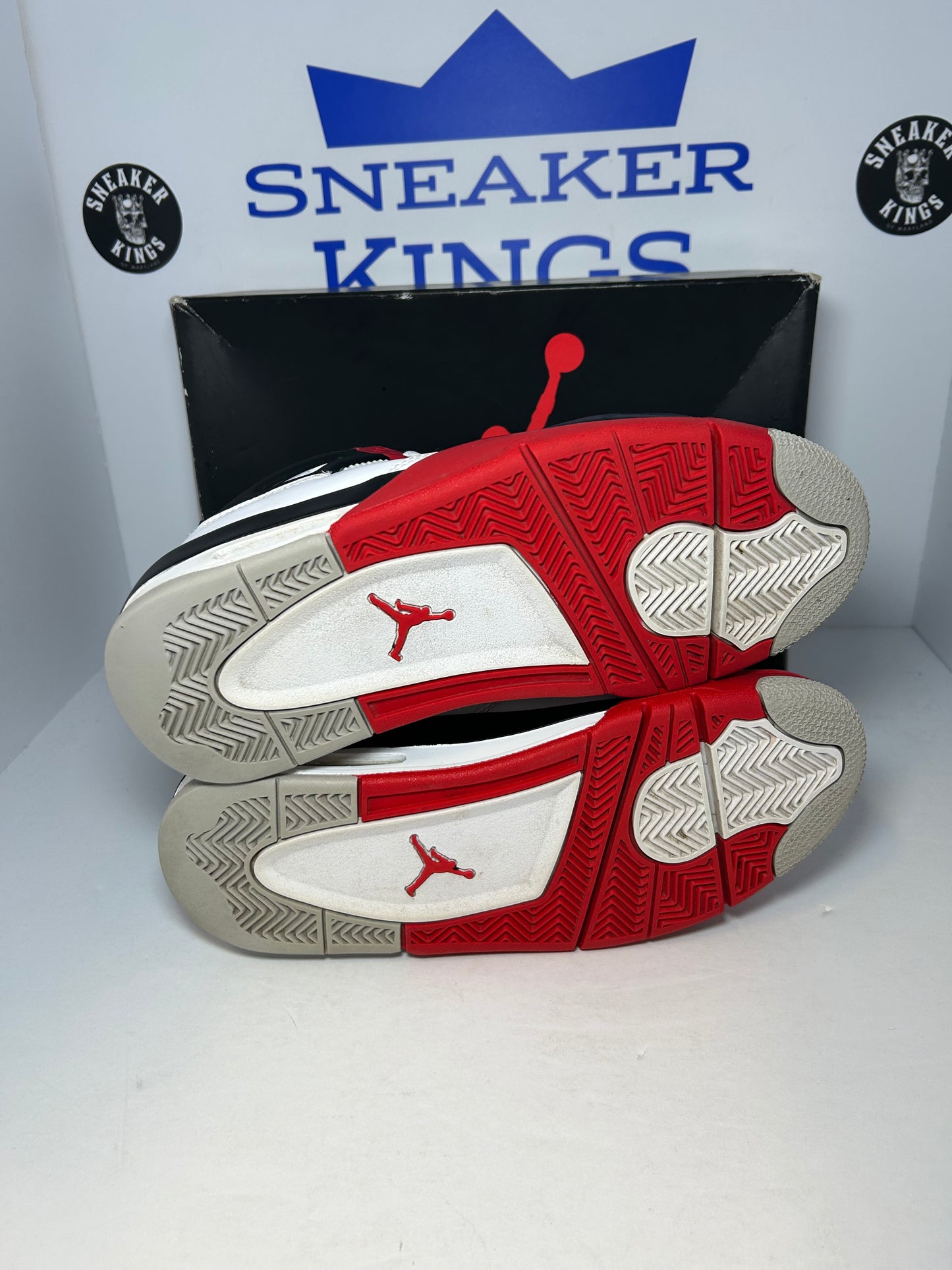 Air Jordan 4 Retro GS Fire Red (Pre-Owned)