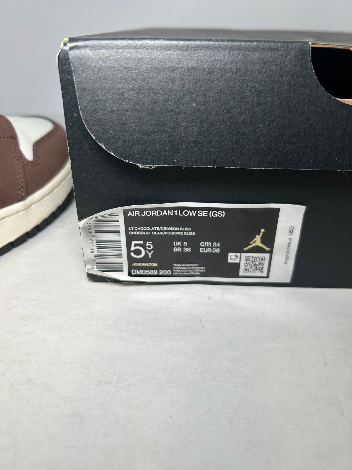 Air Jordan 1 Low SE Mocha GS (Pre-Owned)