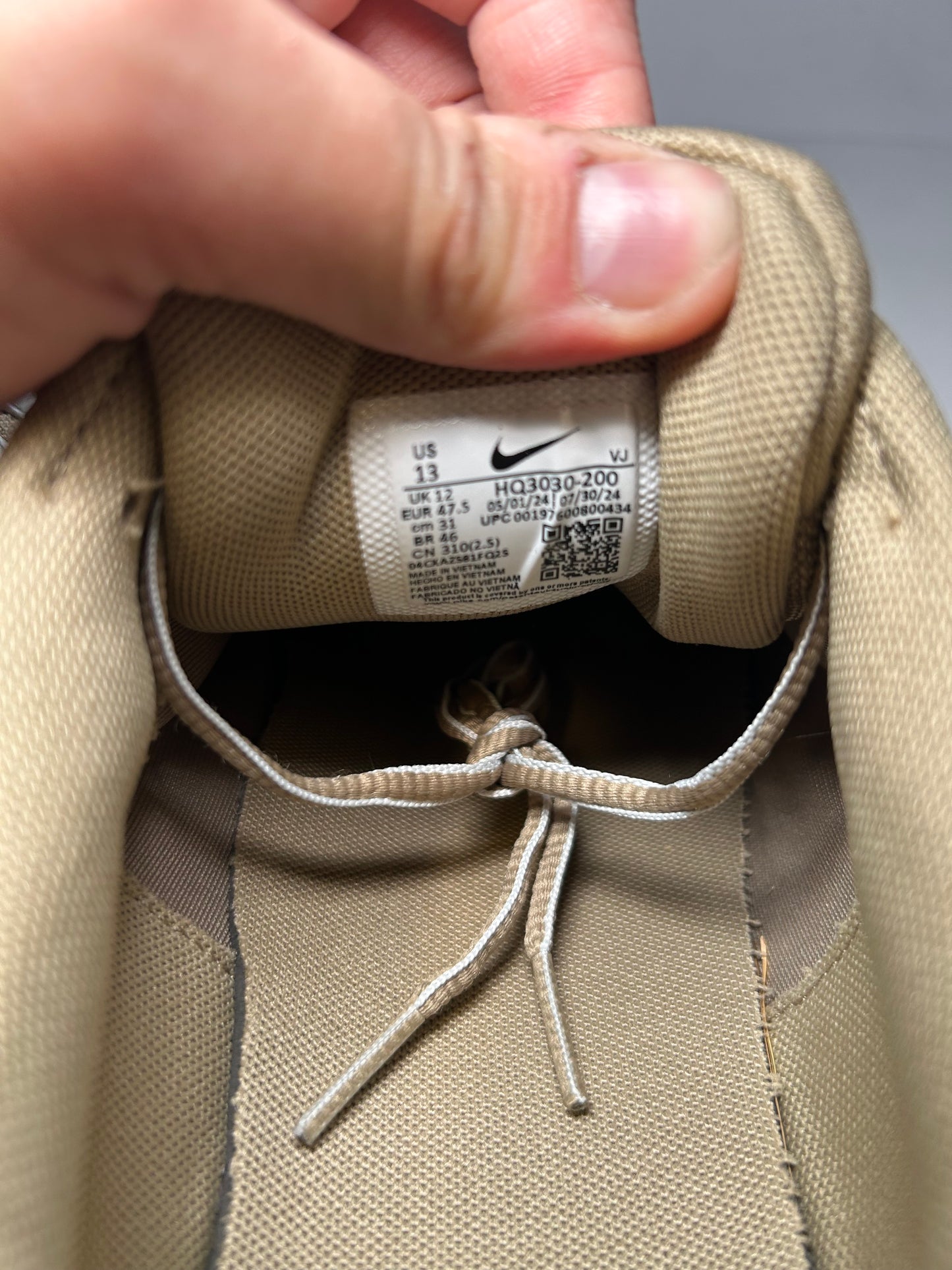 Nike P-6000 Khaki Metallic Silver (Pre-Owned)