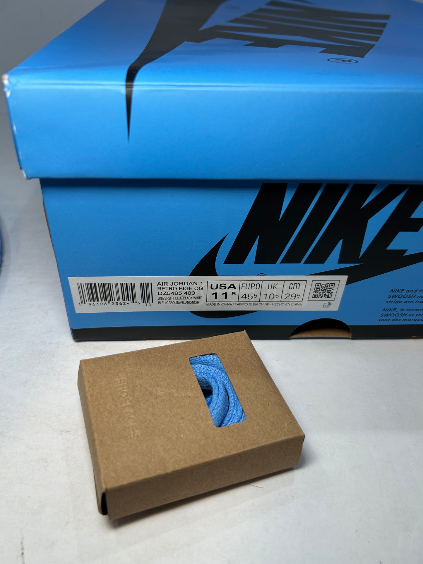 Air Jordan 1 Retro High OG UNC Toe (Pre-Owned)
