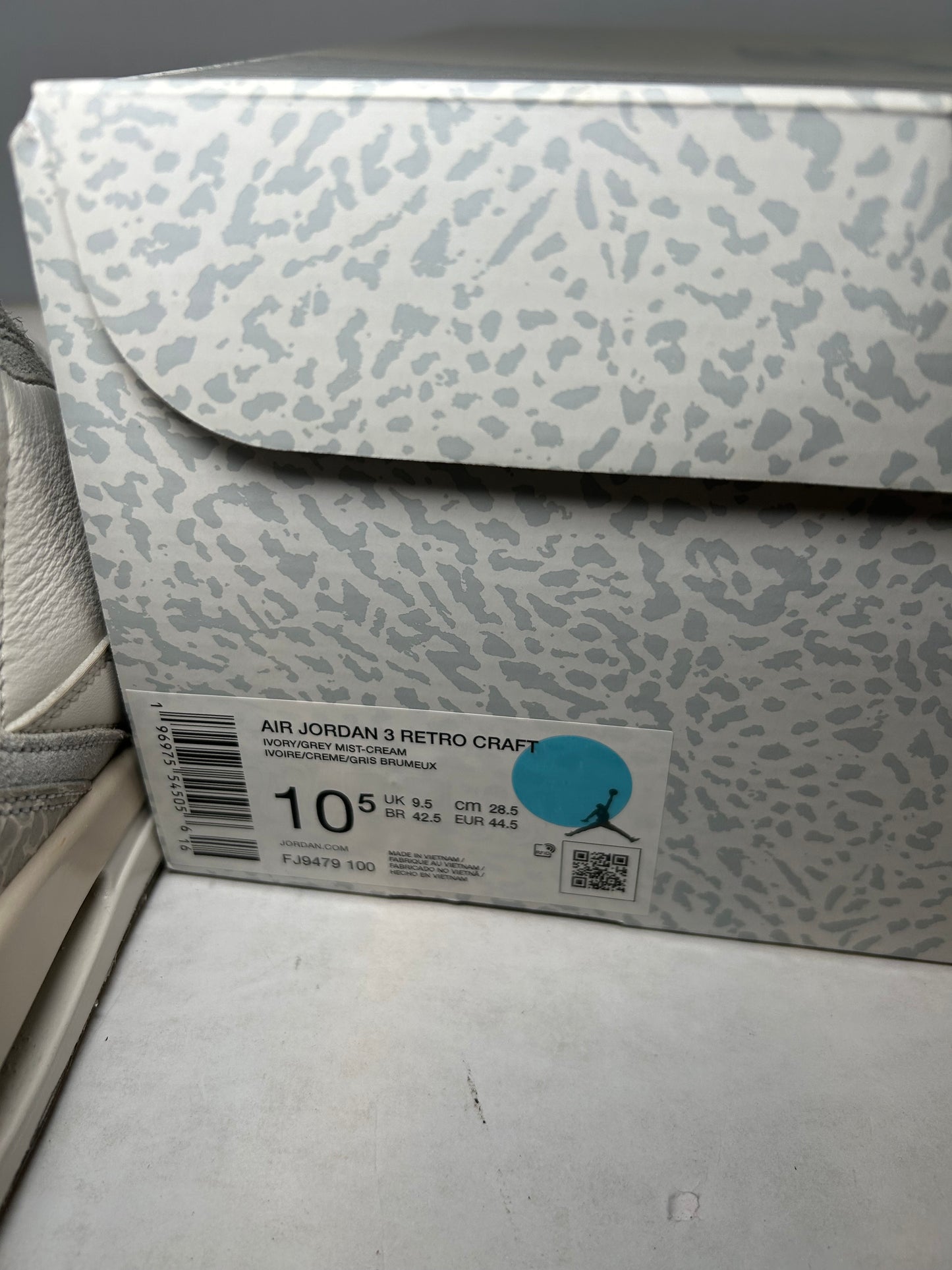 Air Jordan 3 Retro SE Craft Ivory (Pre-Owned)