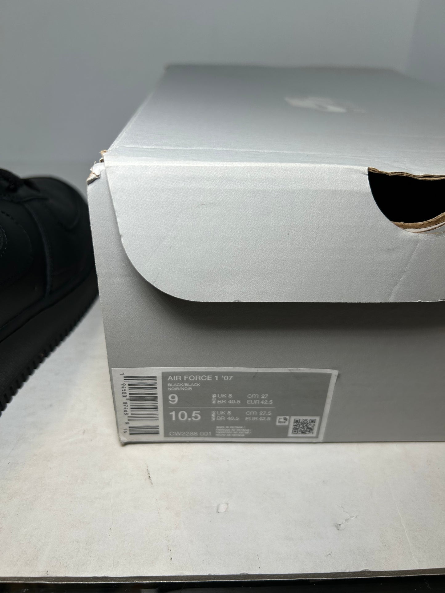 Nike Air Force 1 '07 Triple Black (Pre-Owned)