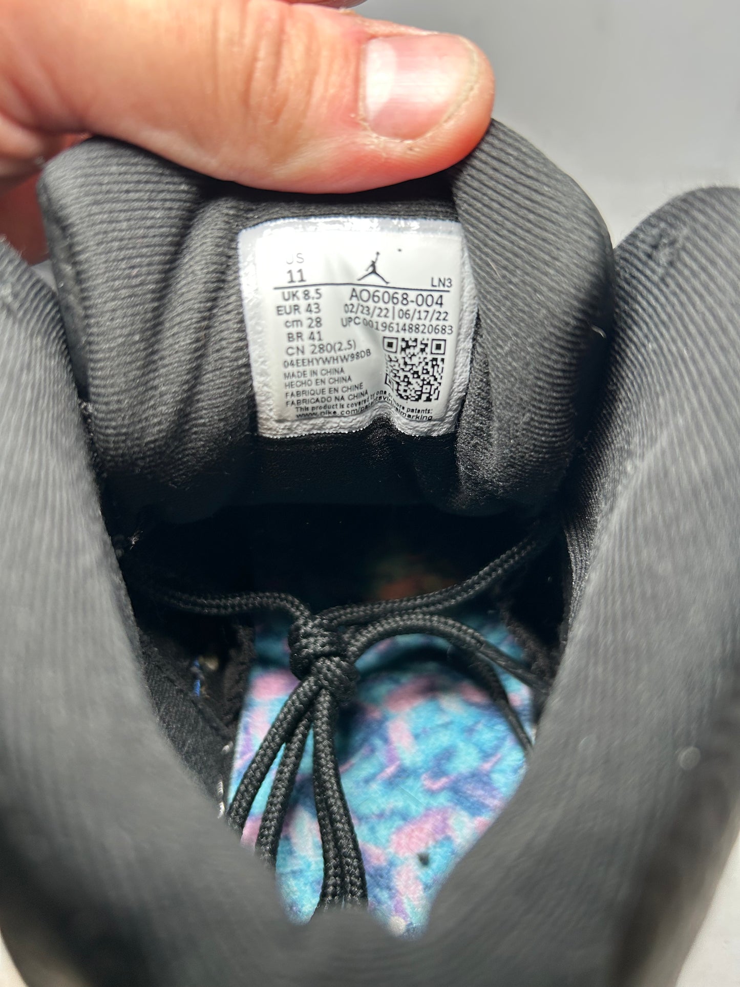 Air Jordan 12 Retro Hyper Royal (W) (Pre-Owned)