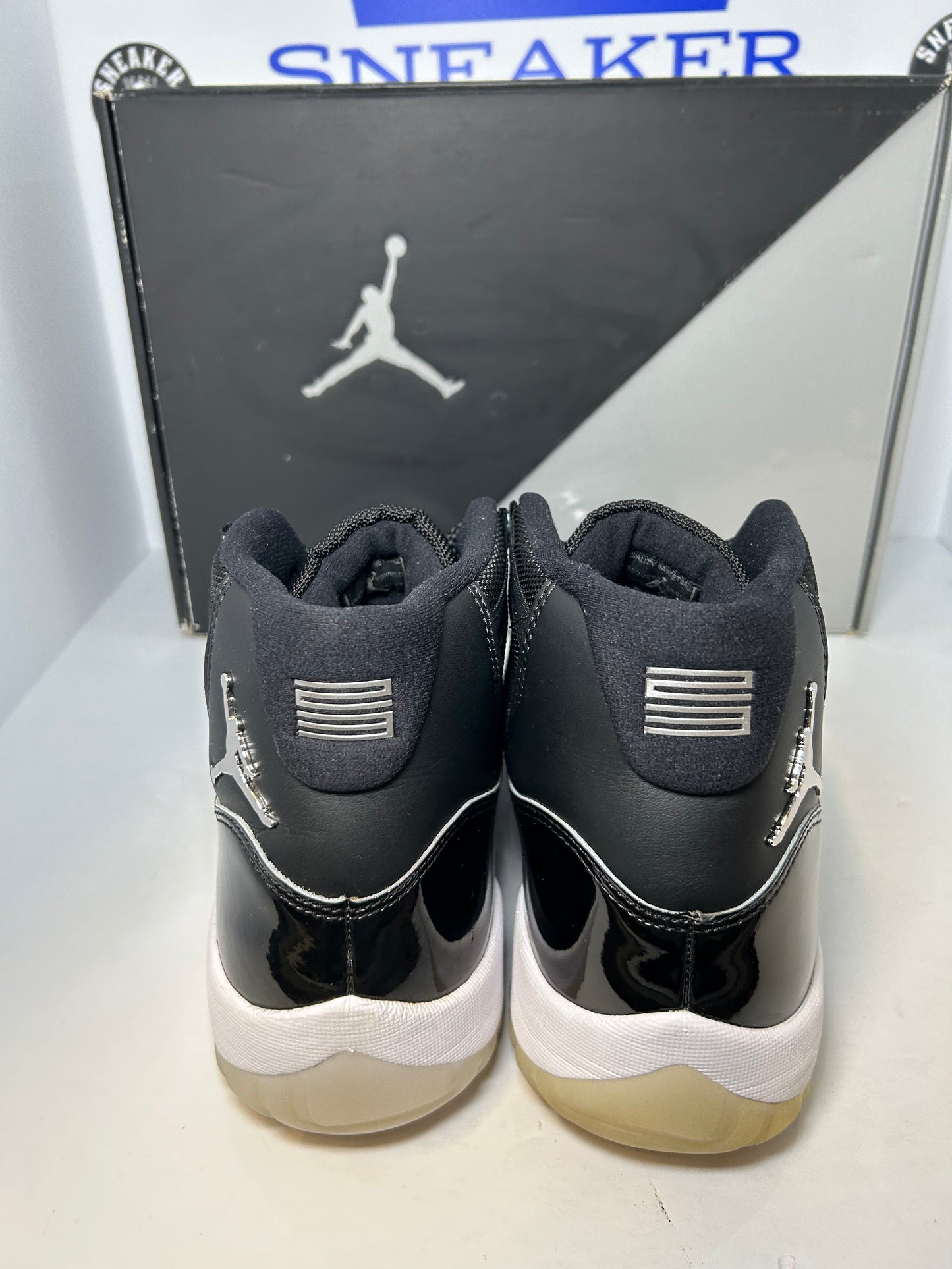 Air Jordan 11 Retro Jubilee (Pre-Owned)