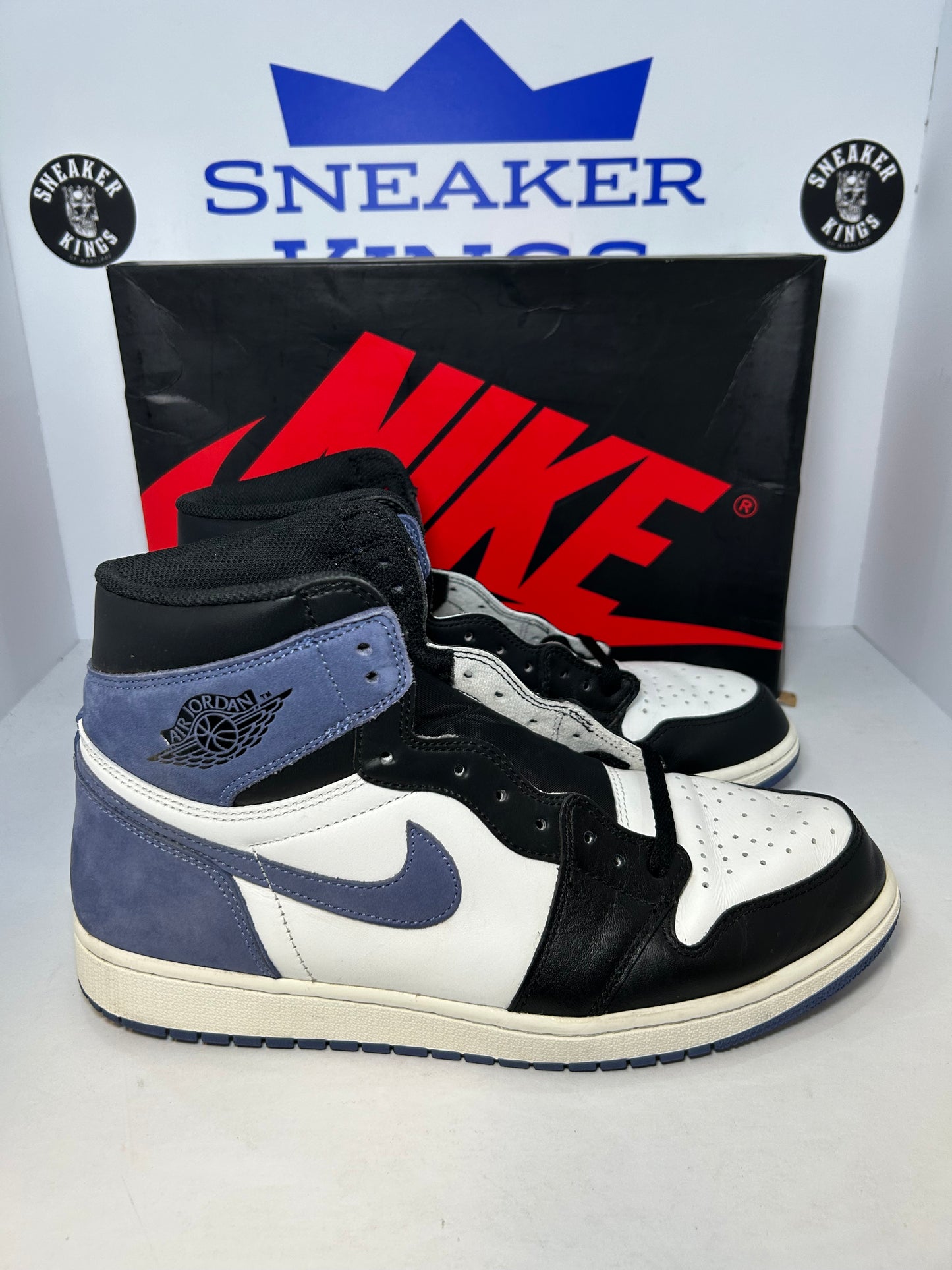 Air Jordan 1 Retro High OG Blue Moon (Pre-Owned)