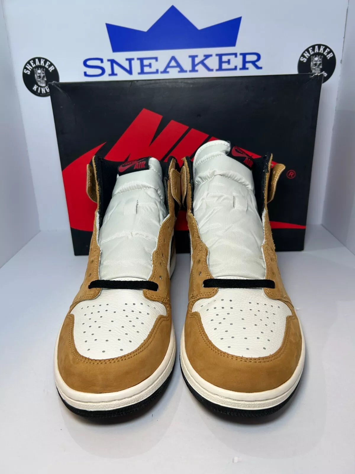 Air Jordan 1 Retro High OG Rookie of the Year (Pre-Owned)