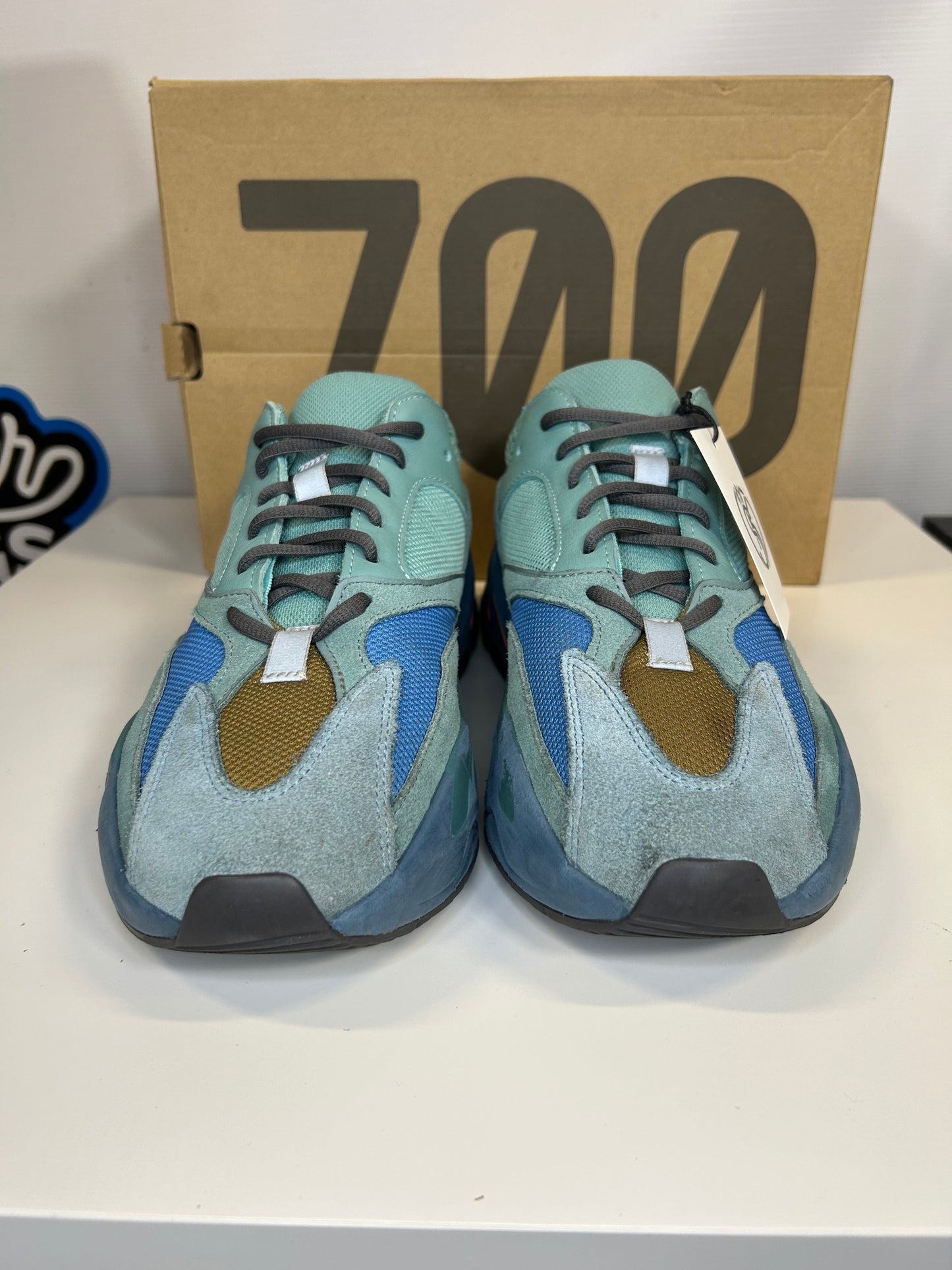 Adidas Yeezy Boost 700 Faded Azure (Pre-Owned)