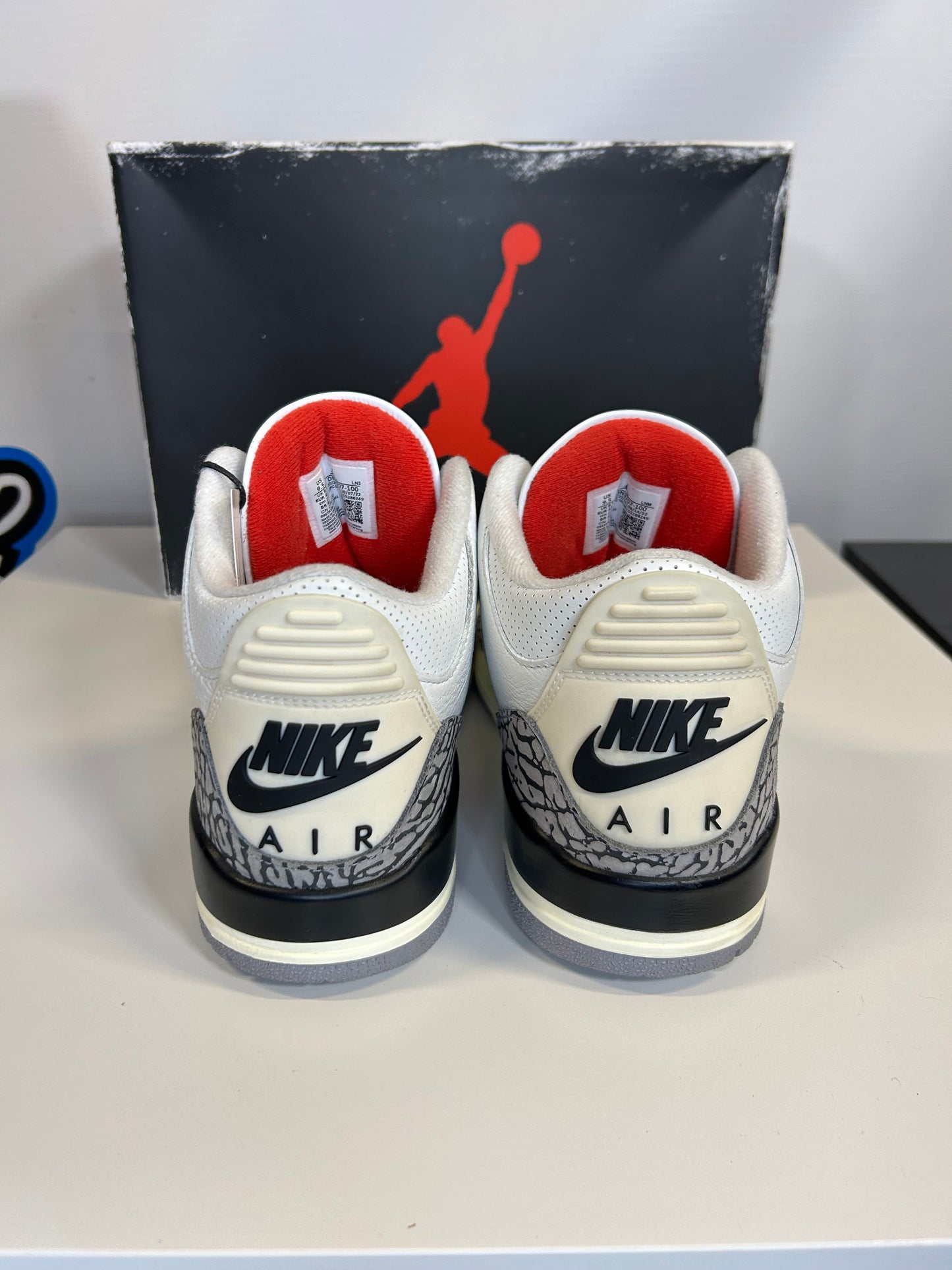 Air Jordan 3 Retro White Cement Reimagined (Pre-Owned)