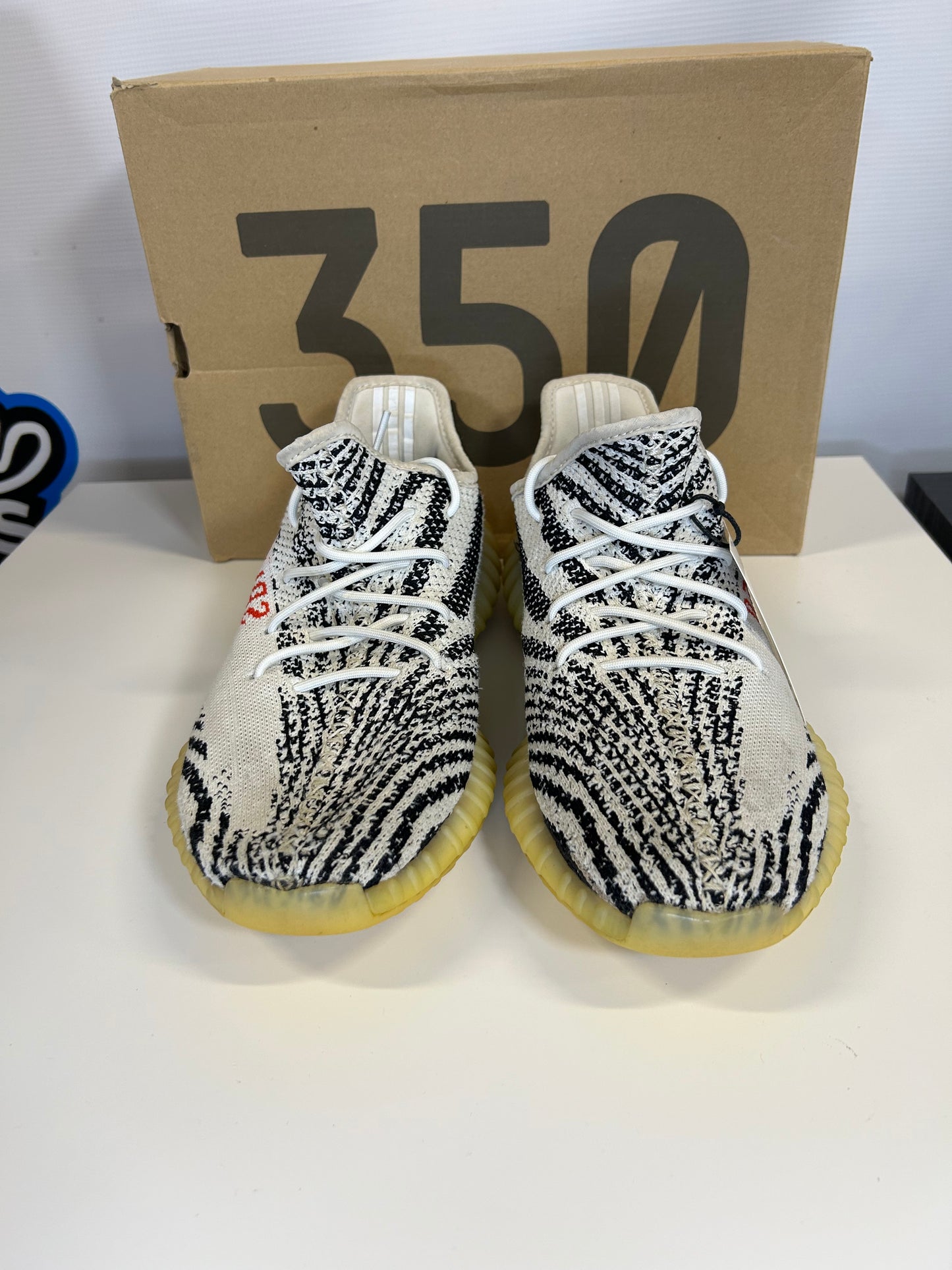 Adidas Yeezy Boost 350 v2 Zebra (Pre-Owned)