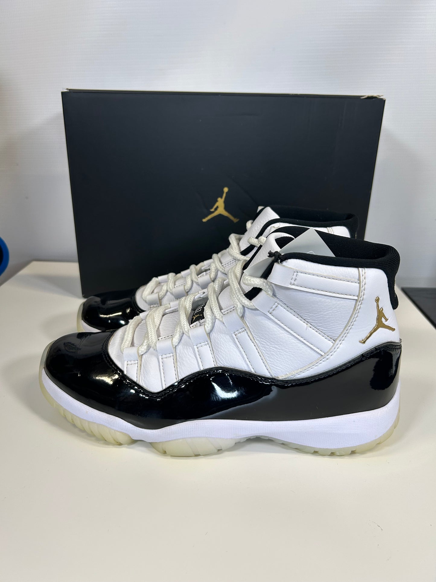 Air Jordan 11 Retro DMP Gratitude (Pre-Owned)