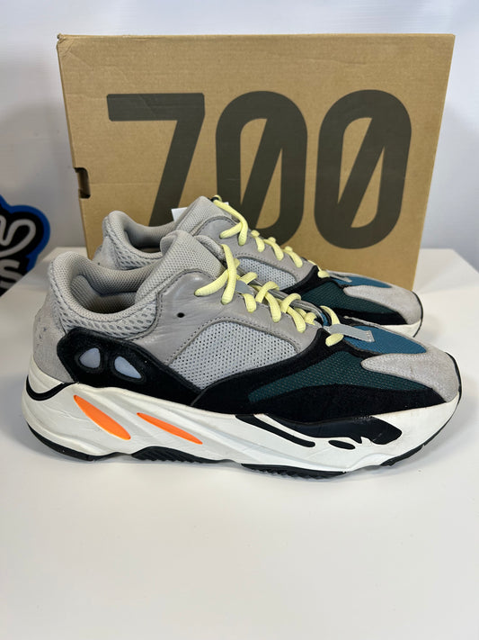 Adidas Yeezy Boost 700 Wave Runner (Pre-Owned)