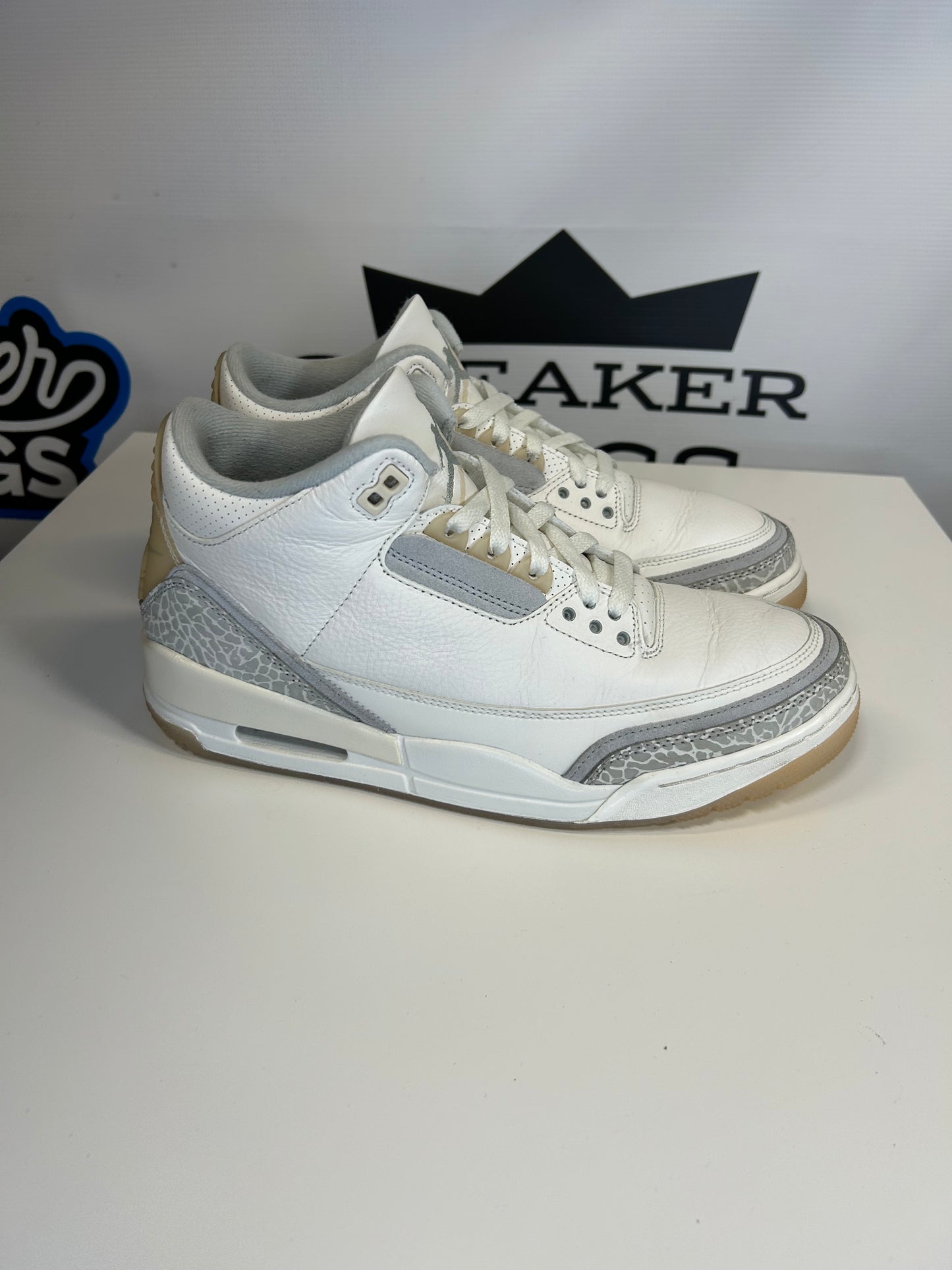 Air Jordan 3 Retro Craft Ivory (Pre-Owned)