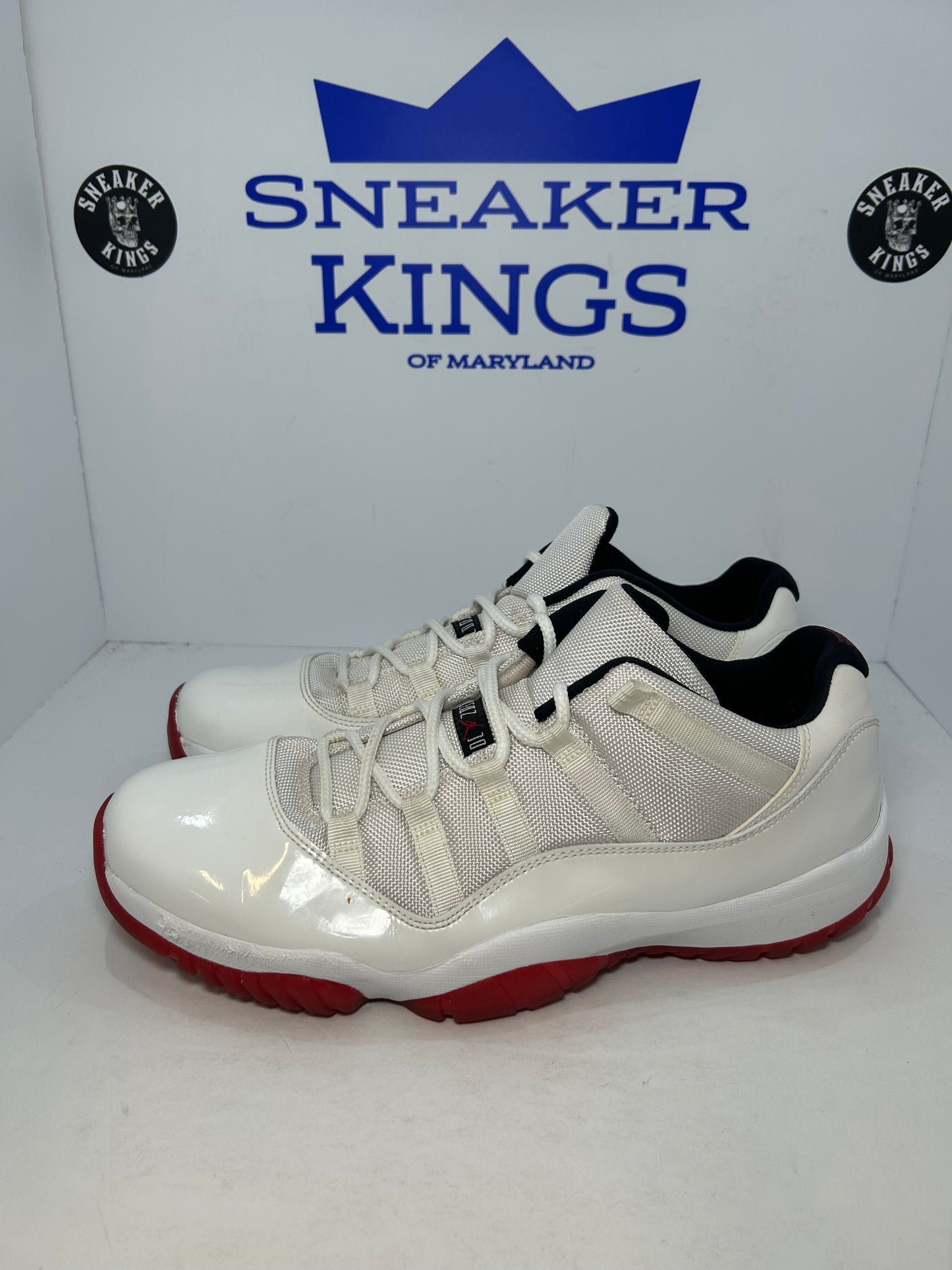 Air Jordan 11 Retro Low White Red Cherry Bottom (Pre-Owned)