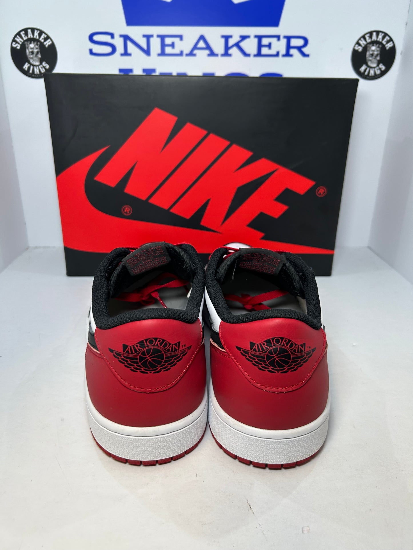 Air Jordan 1 Retro OG Low Black Toe (Pre-Owned)