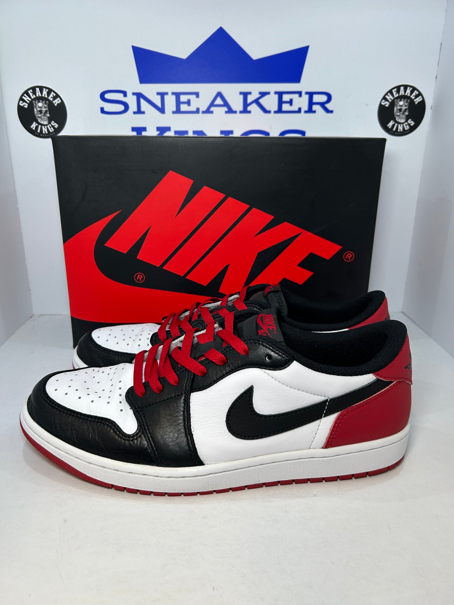 Air Jordan 1 Retro OG Low Black Toe (Pre-Owned)