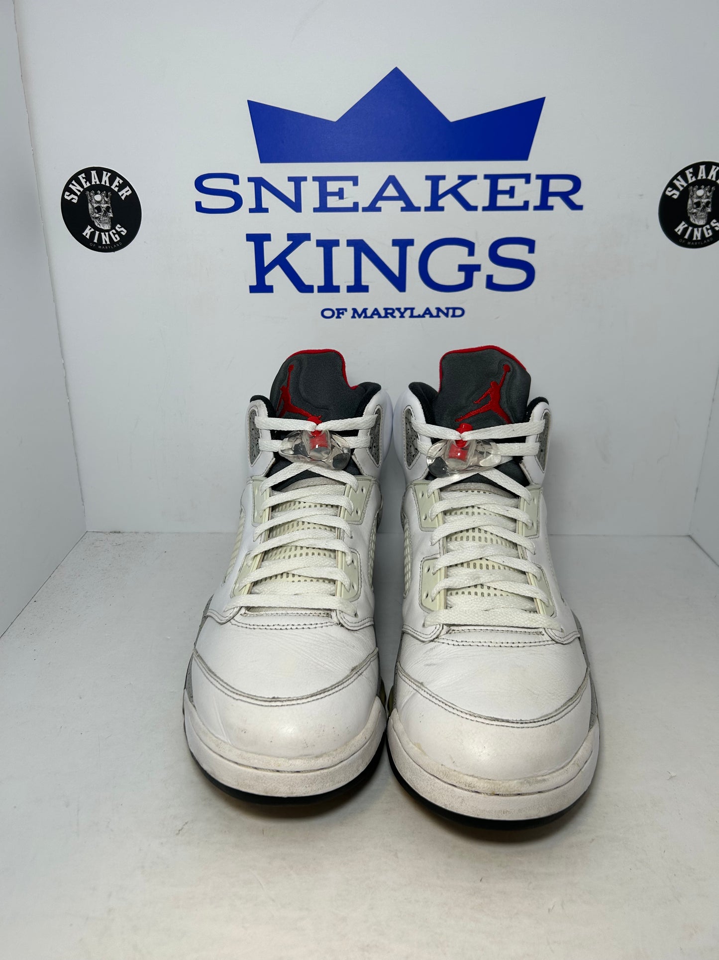 Air Jordan 5 Retro White Cement (Pre-Owned)