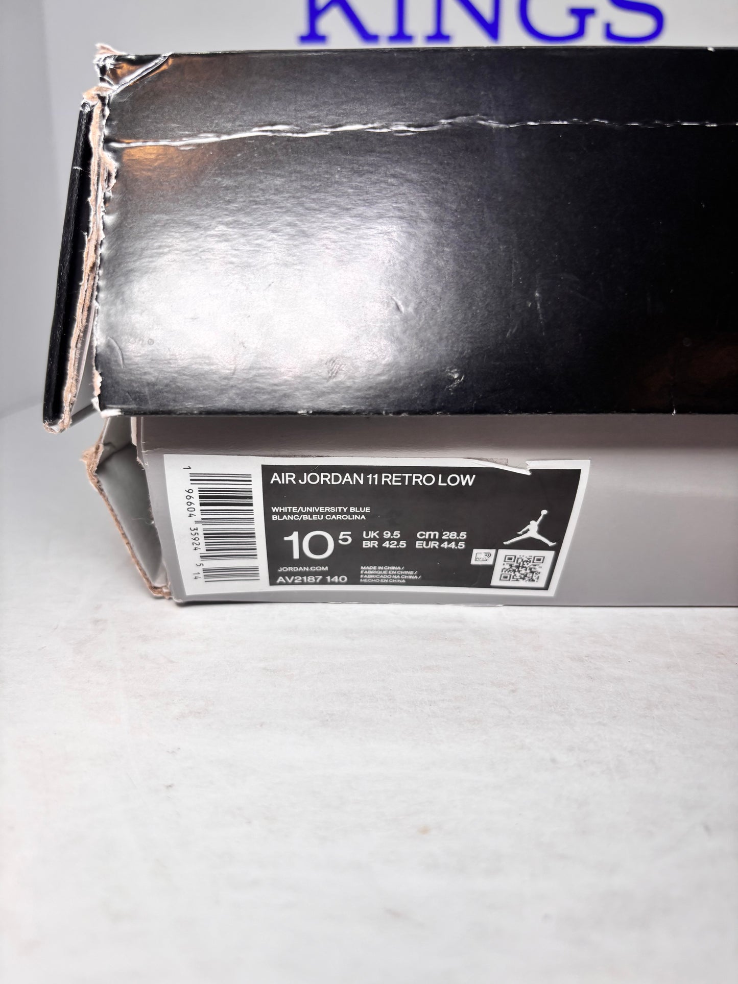 Air Jordan 11 Retro Low Cement Grey (Pre-Owned)
