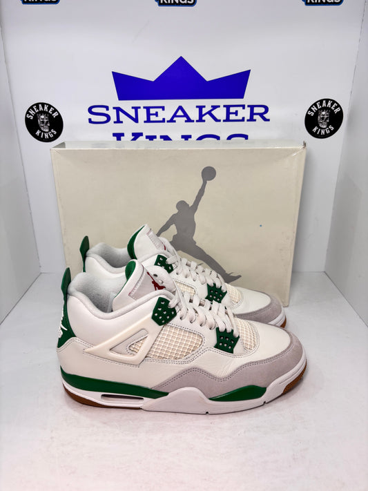Air Jordan 4 Retro SP x Nike SB Pine Green (Pre-Owned)