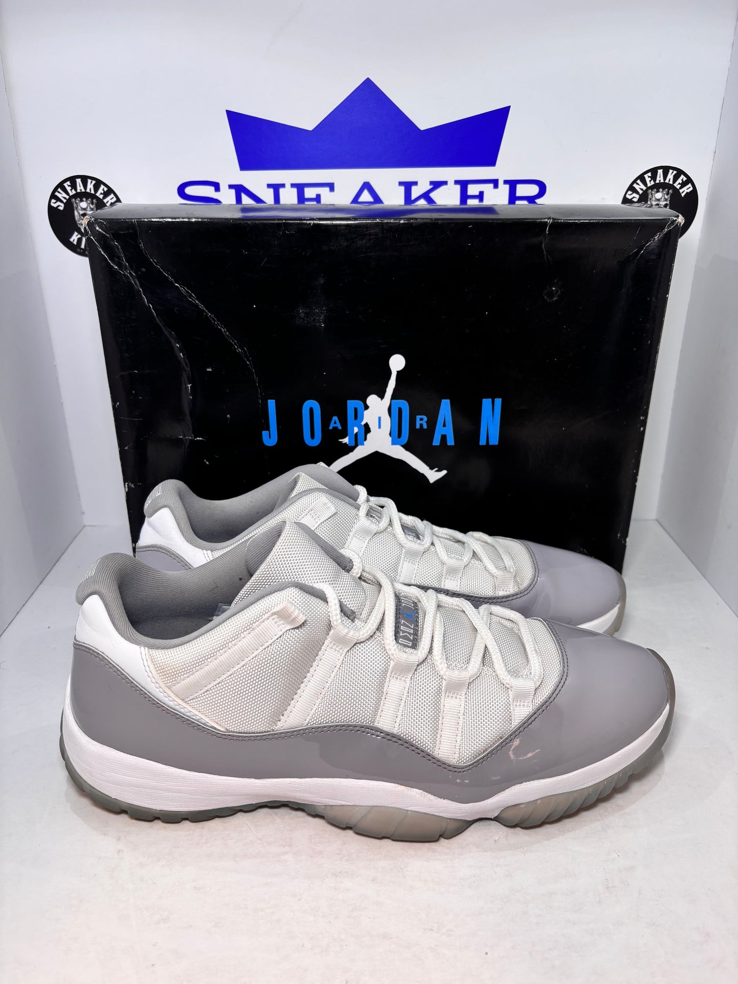 Air Jordan 11 Retro Low Cement Grey (Pre-Owned)
