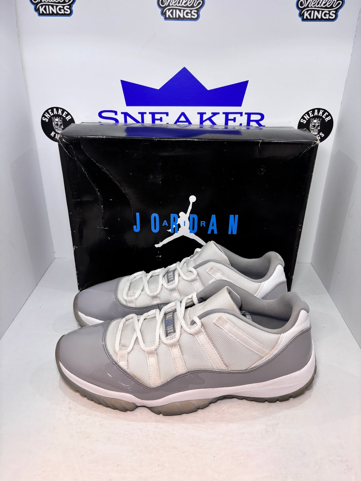 Air Jordan 11 Retro Low Cement Grey (Pre-Owned)