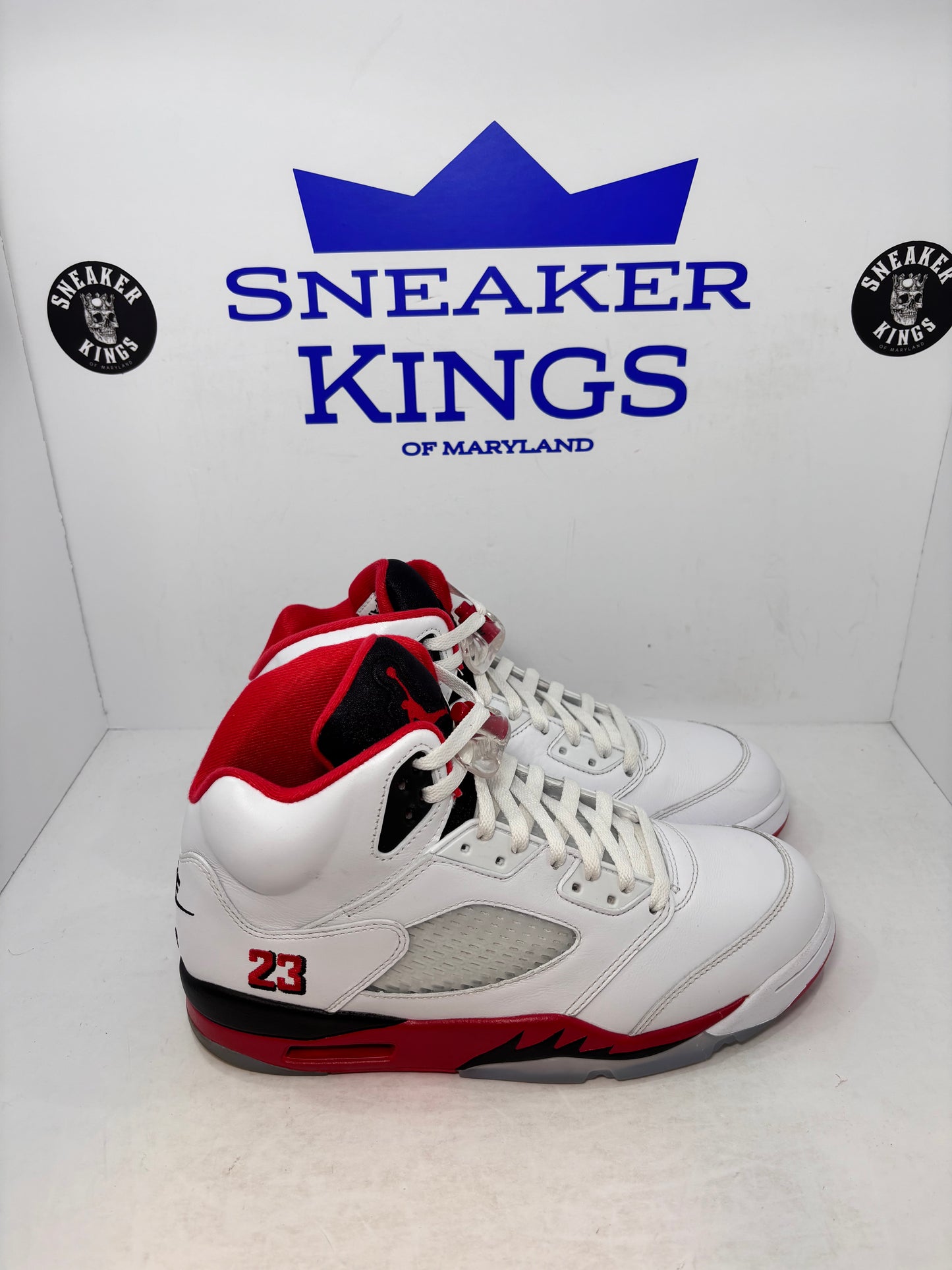 Air Jordan 5 Retro 2025 Fire Red (Pre-Owned)