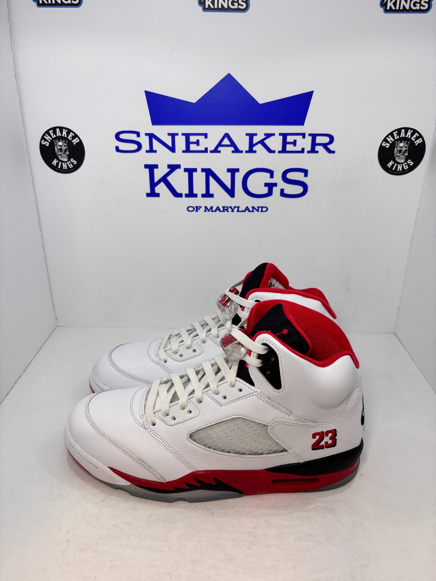 Air Jordan 5 Retro 2025 Fire Red (Pre-Owned)